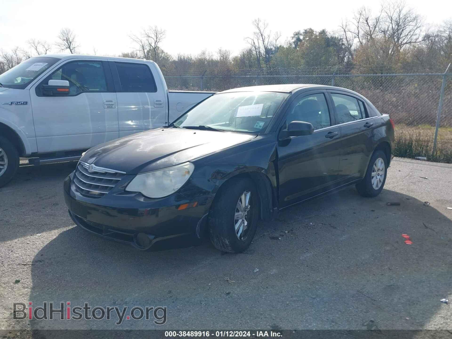2010 CHRYSLER SEBRING - VIN: 1C3CC4FB7AN212908 - Фото 2