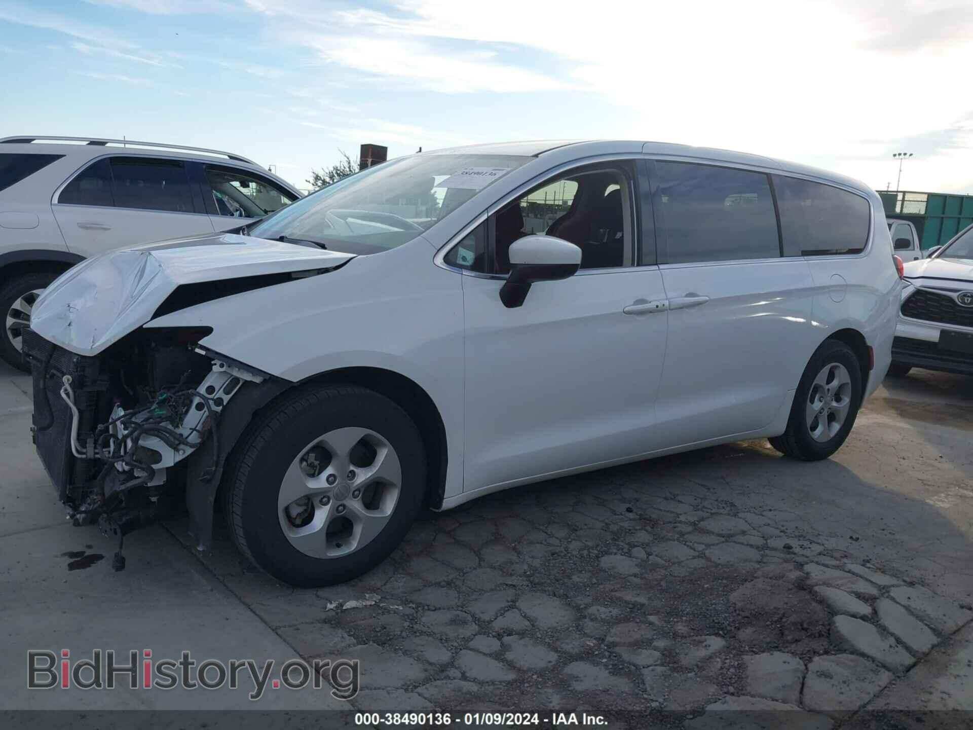 2017 CHRYSLER PACIFICA - VIN: 2C4RC1CG7HR505726 - Фото 2