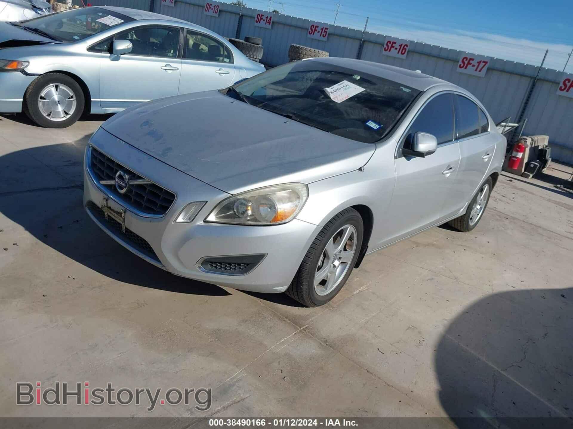 2012 VOLVO S60 - VIN: YV1622FS6C2109803 - Фото 2