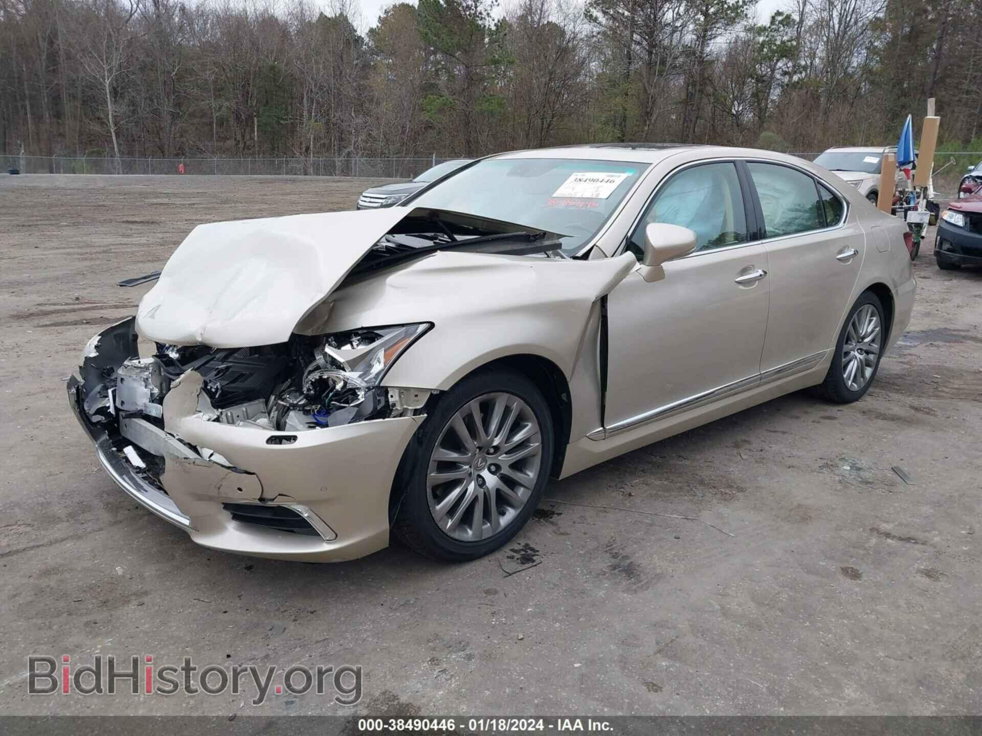 2014 LEXUS LS 460 - VIN: JTHBL5EF3E5132415 - Photo 2