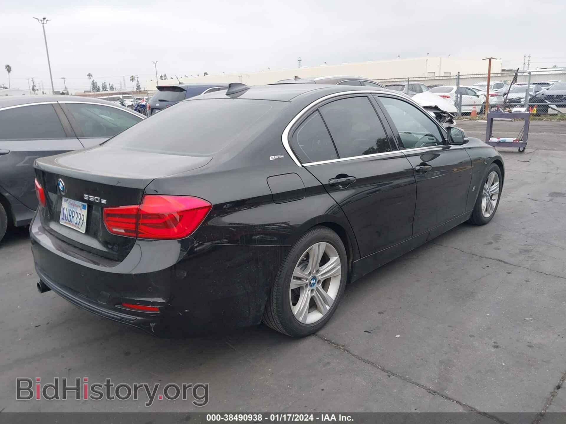 2017 BMW 330E - VIN: WBA8E1C32HA029843 - Фото 4