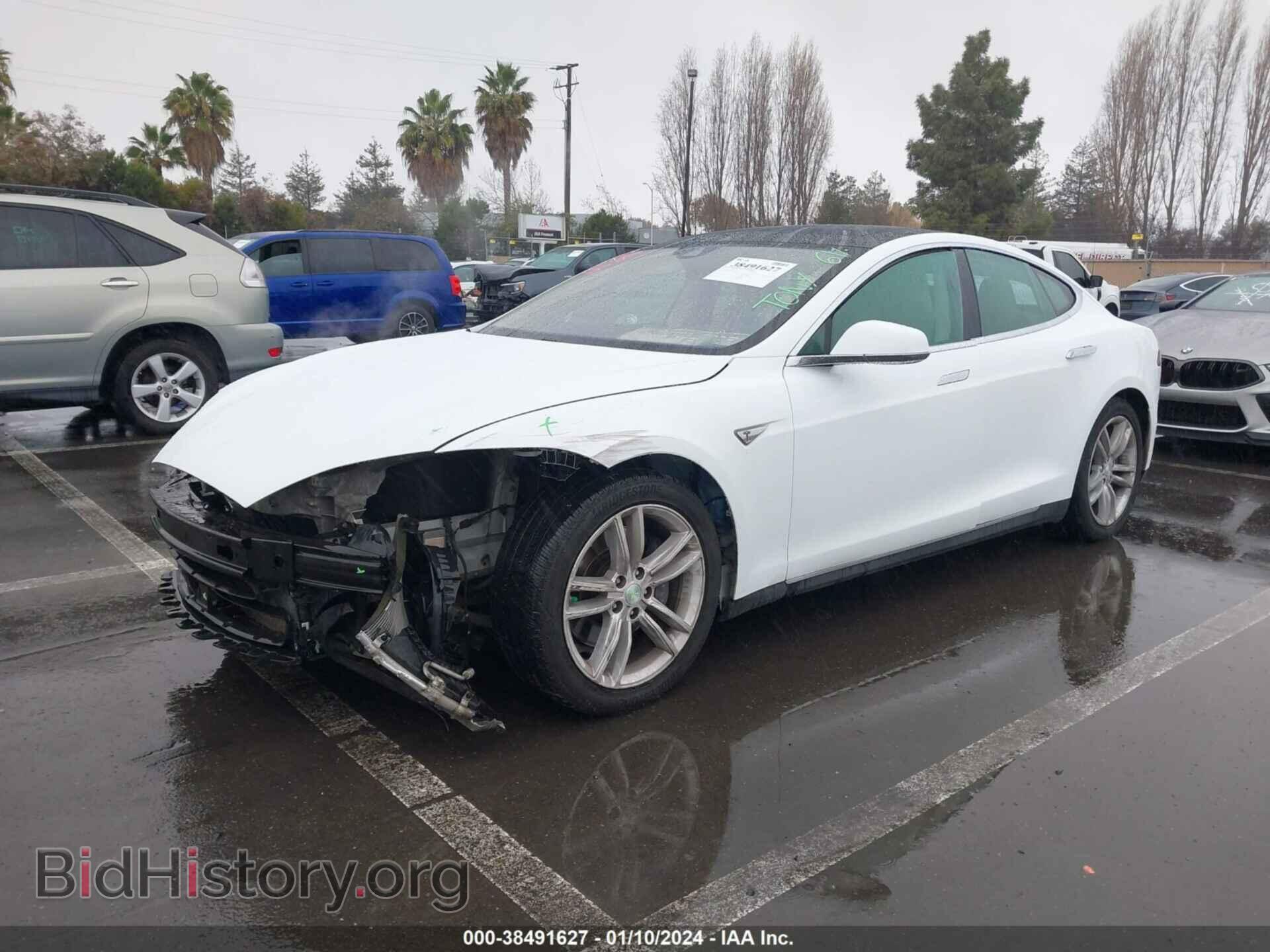 2015 TESLA MODEL S - VIN: 5YJSA1E14FF111223 - Photo 2