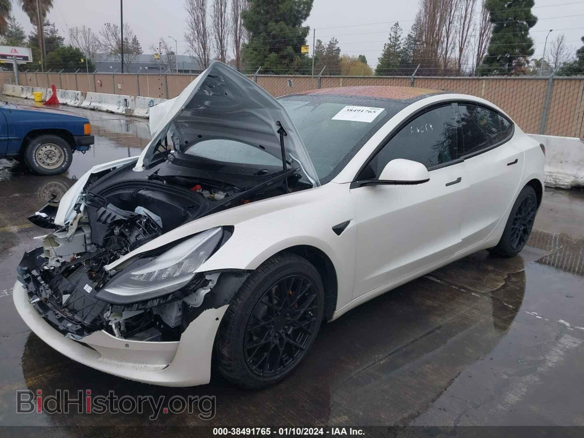 2018 TESLA MODEL 3 - VIN: 5YJ3E1EA4JF098734 - Фото 2