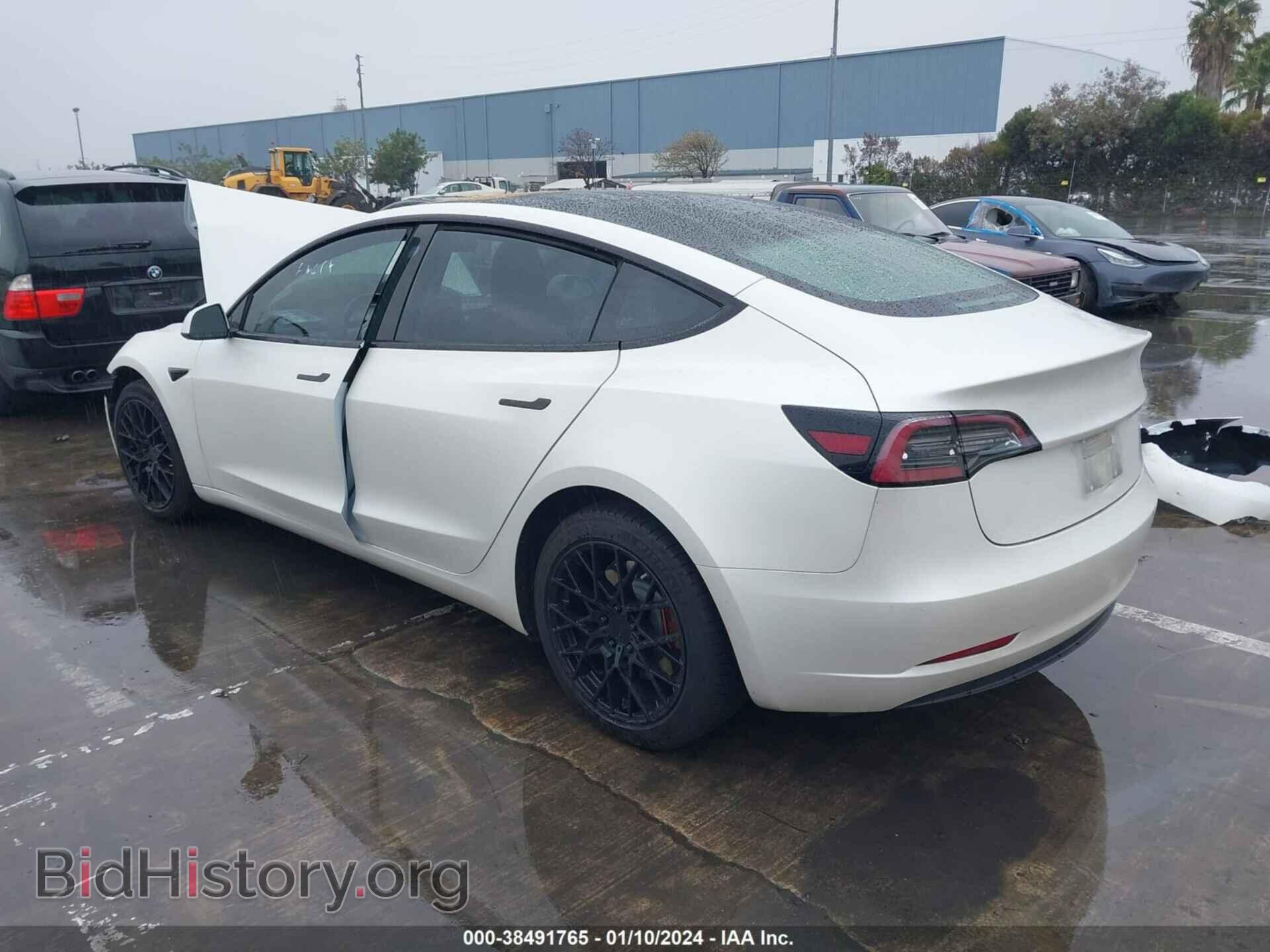 2018 TESLA MODEL 3 - VIN: 5YJ3E1EA4JF098734 - Фото 3