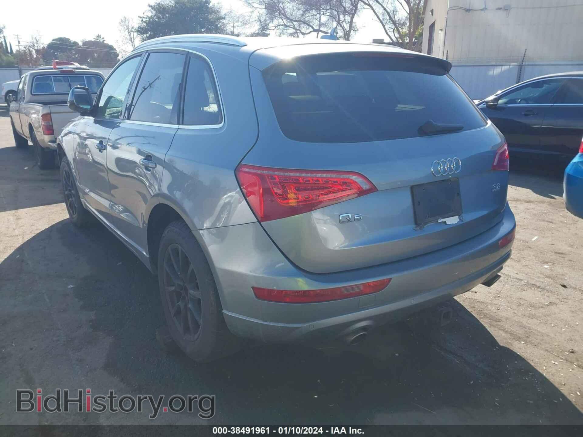 2010 AUDI Q5 - VIN: WA1LKAFP6AA067581 - Фото 3