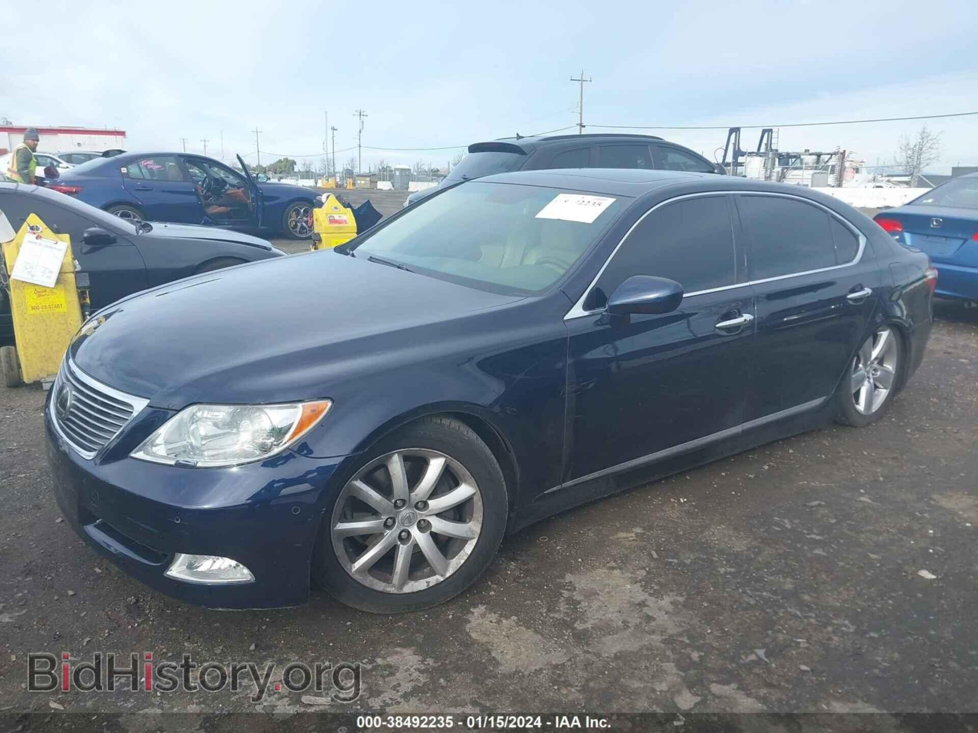 2007 LEXUS LS 460 - VIN: JTHGL46F175017247 - Photo 2