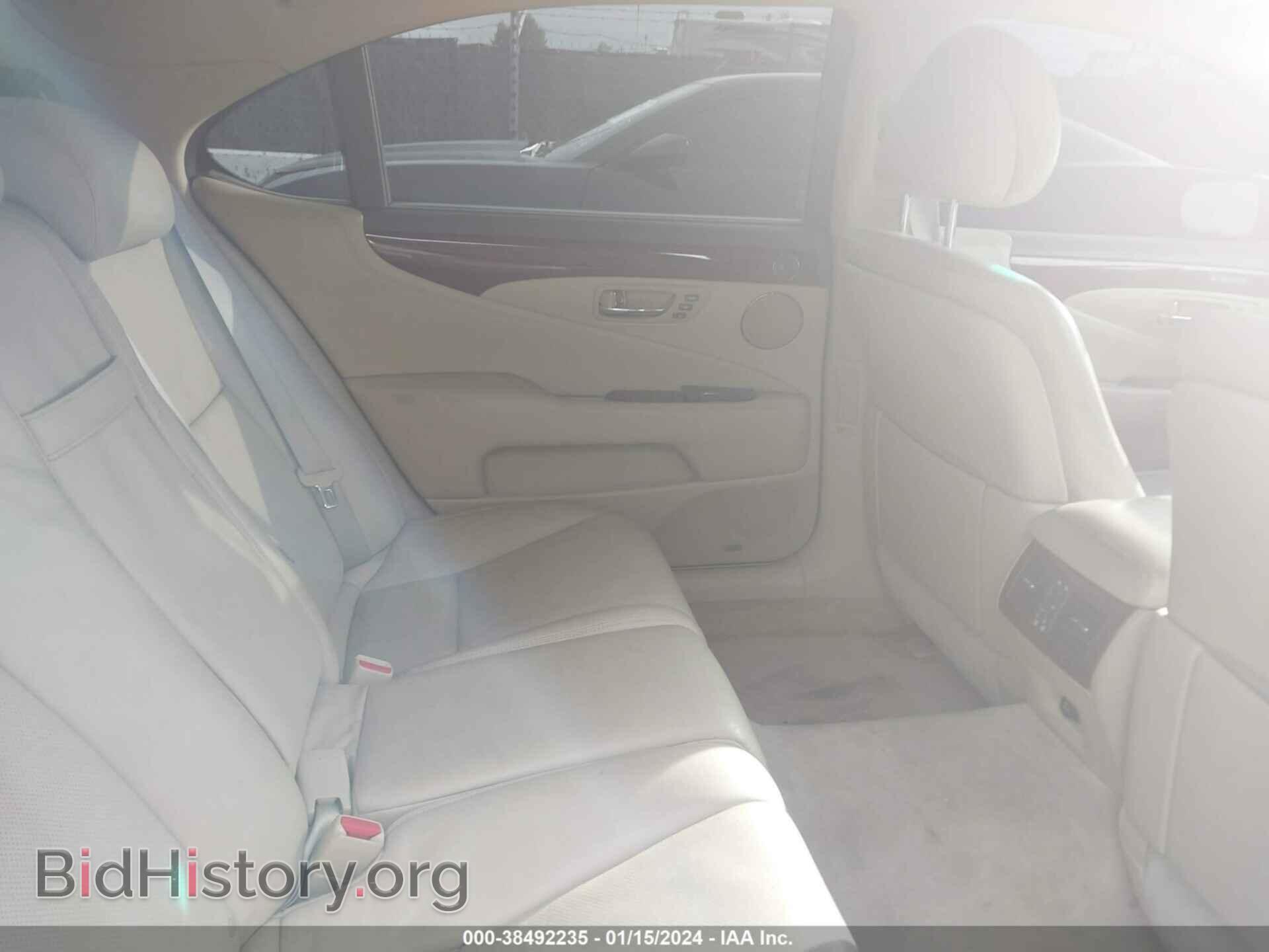2007 LEXUS LS 460 - VIN: JTHGL46F175017247 - Photo 8