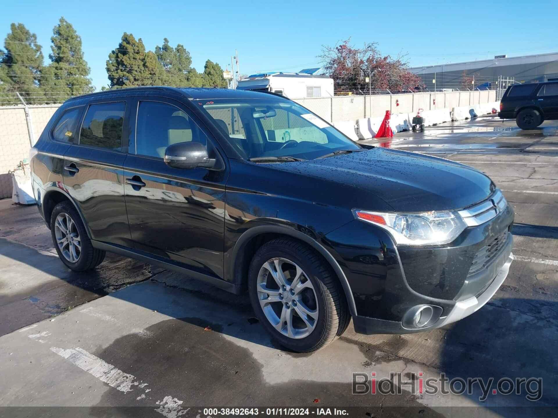 Photo JA4AZ3A30FZ010627 - MITSUBISHI OUTLANDER 2015