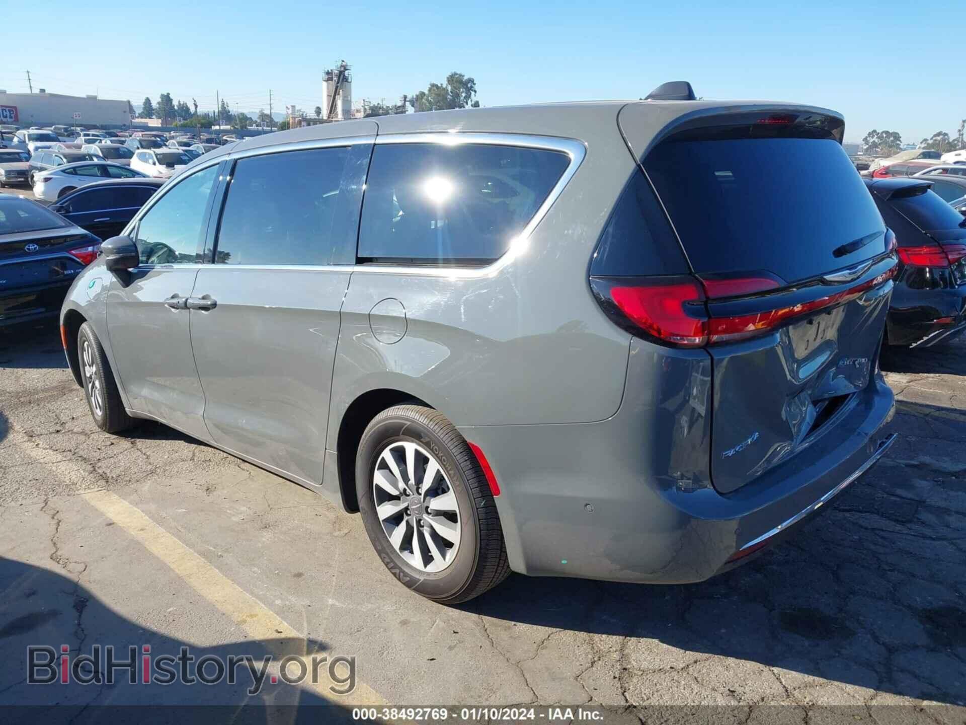 2023 CHRYSLER PACIFICA HYBRID - VIN: 2C4RC1L77PR570770 - Фото 3