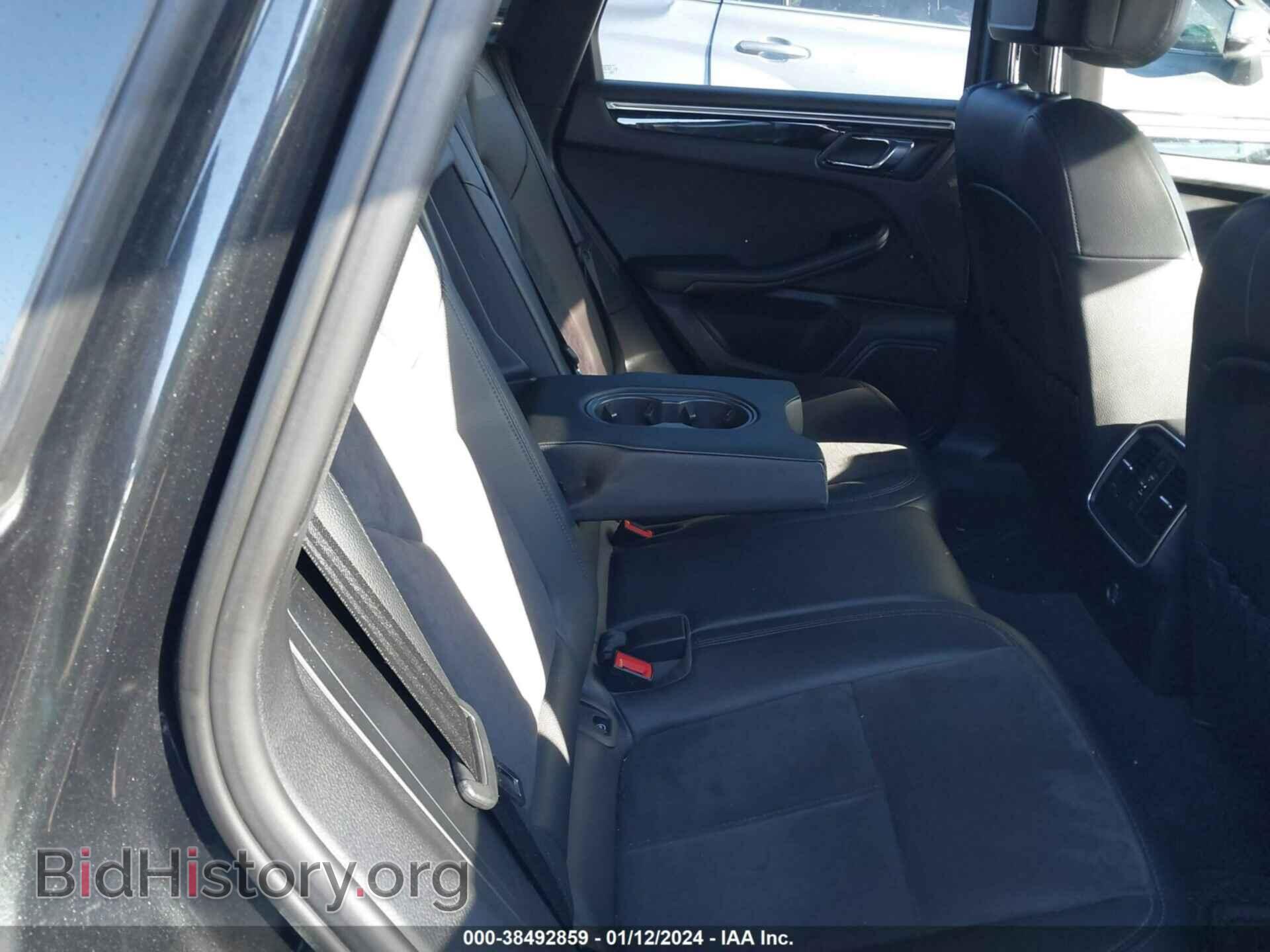 2018 PORSCHE MACAN - VIN: WP1AA2A52JLB00610 - Photo 8