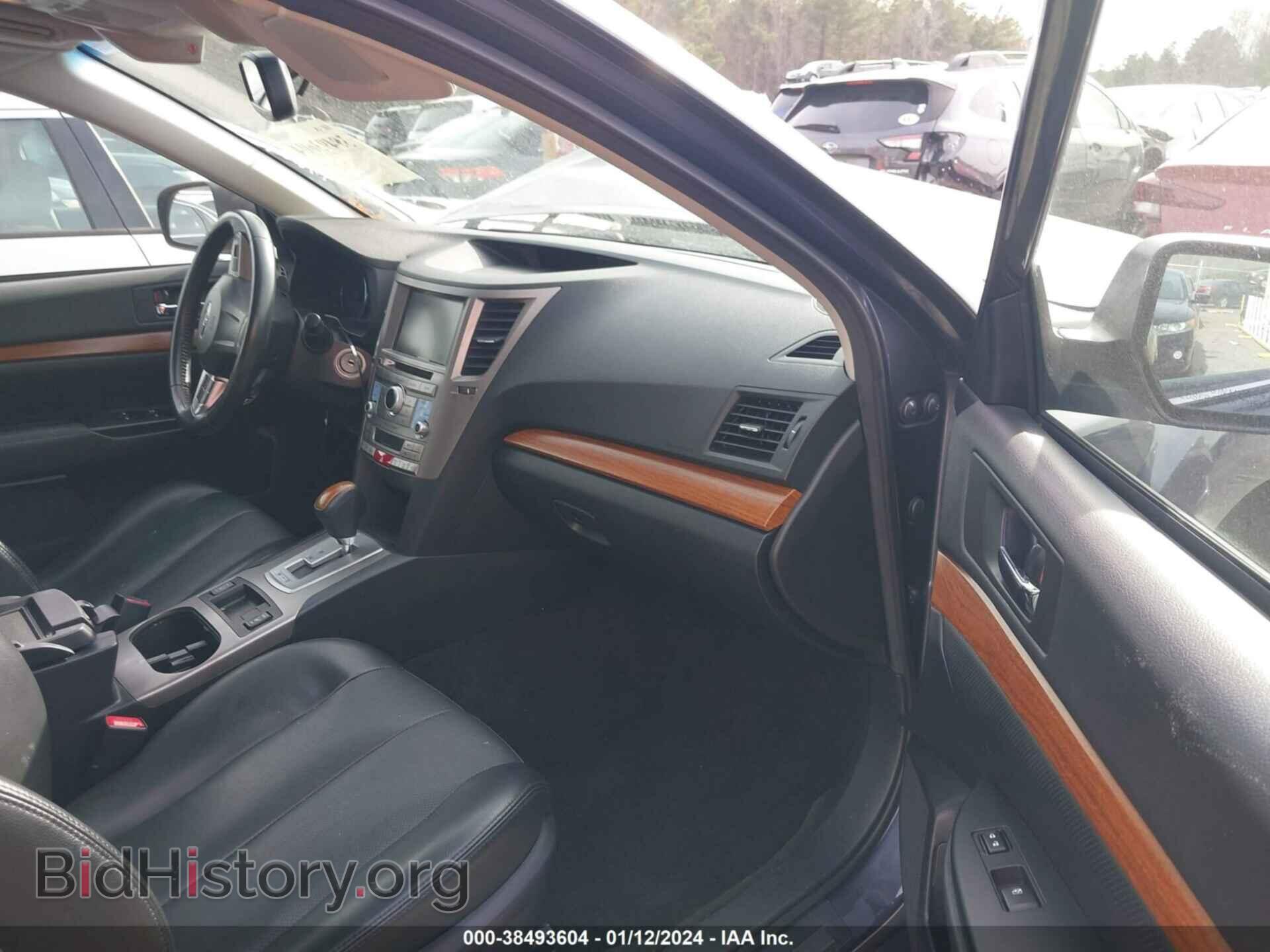 2014 SUBARU OUTBACK - VIN: 4S4BRDNC8E2276801 - Фото 5