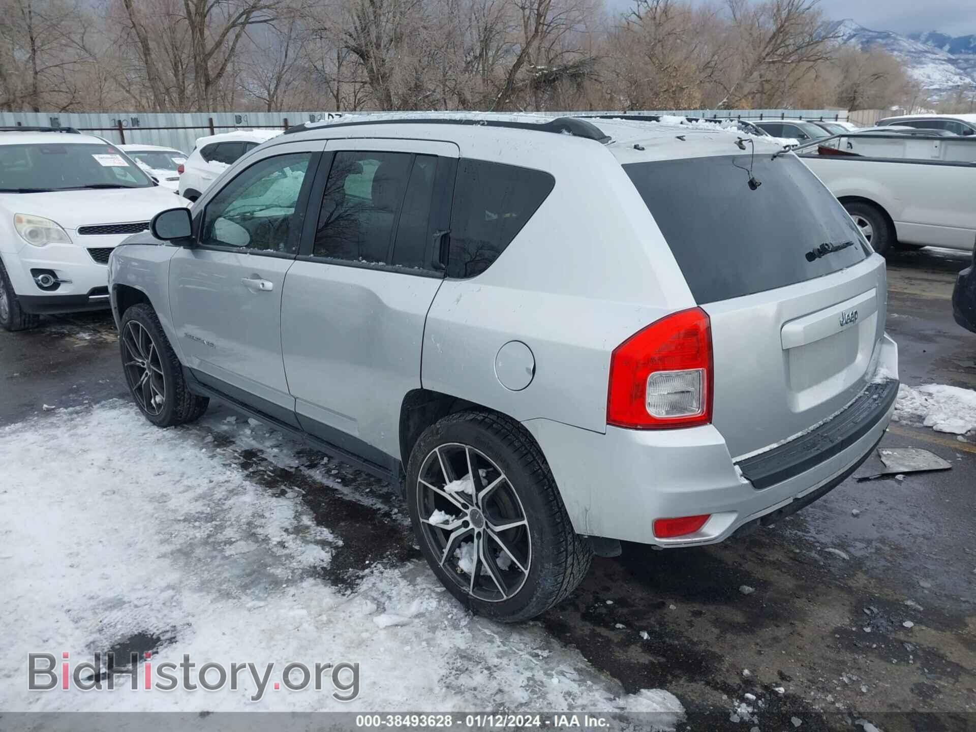2012 JEEP COMPASS - VIN: 1C4NJCEB4CD610608 - Photo 3