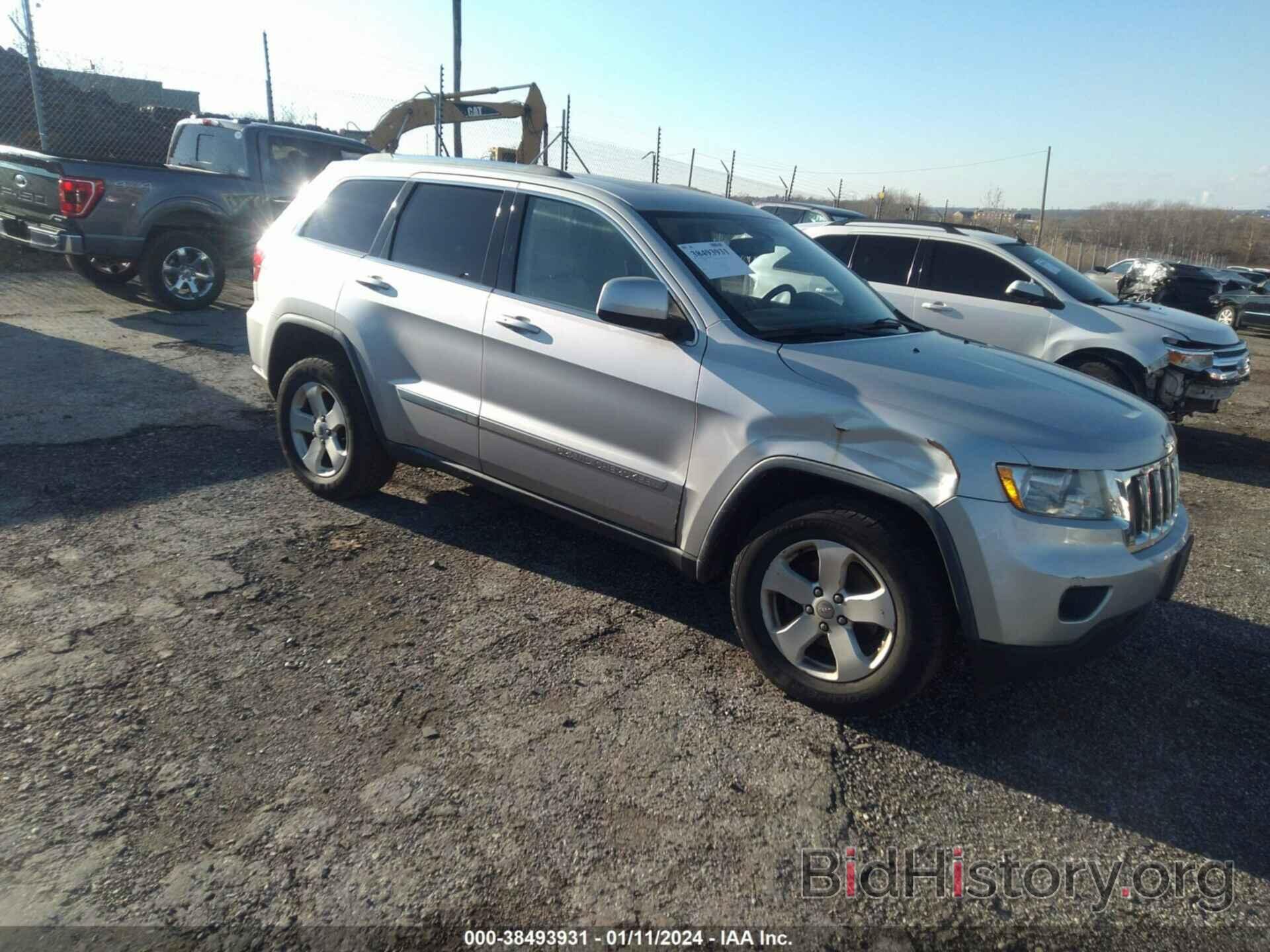 Photo 1J4RR4GG4BC681055 - JEEP GRAND CHEROKEE 2011