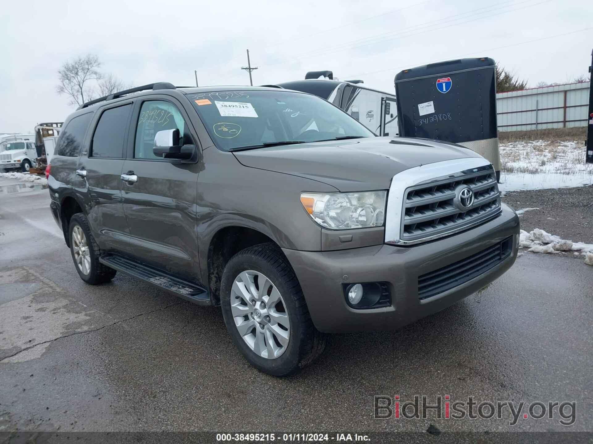 Photo 5TDDW5G10BS051834 - TOYOTA SEQUOIA 2011