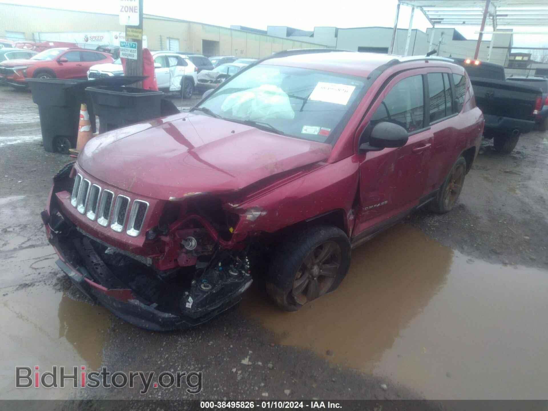 2012 JEEP COMPASS - VIN: 1C4NJDBB6CD629543 - Фото 2