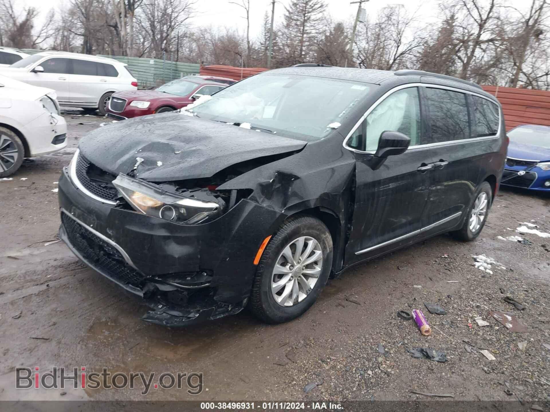 2017 CHRYSLER PACIFICA - VIN: 2C4RC1BG2HR821181 - Фото 2