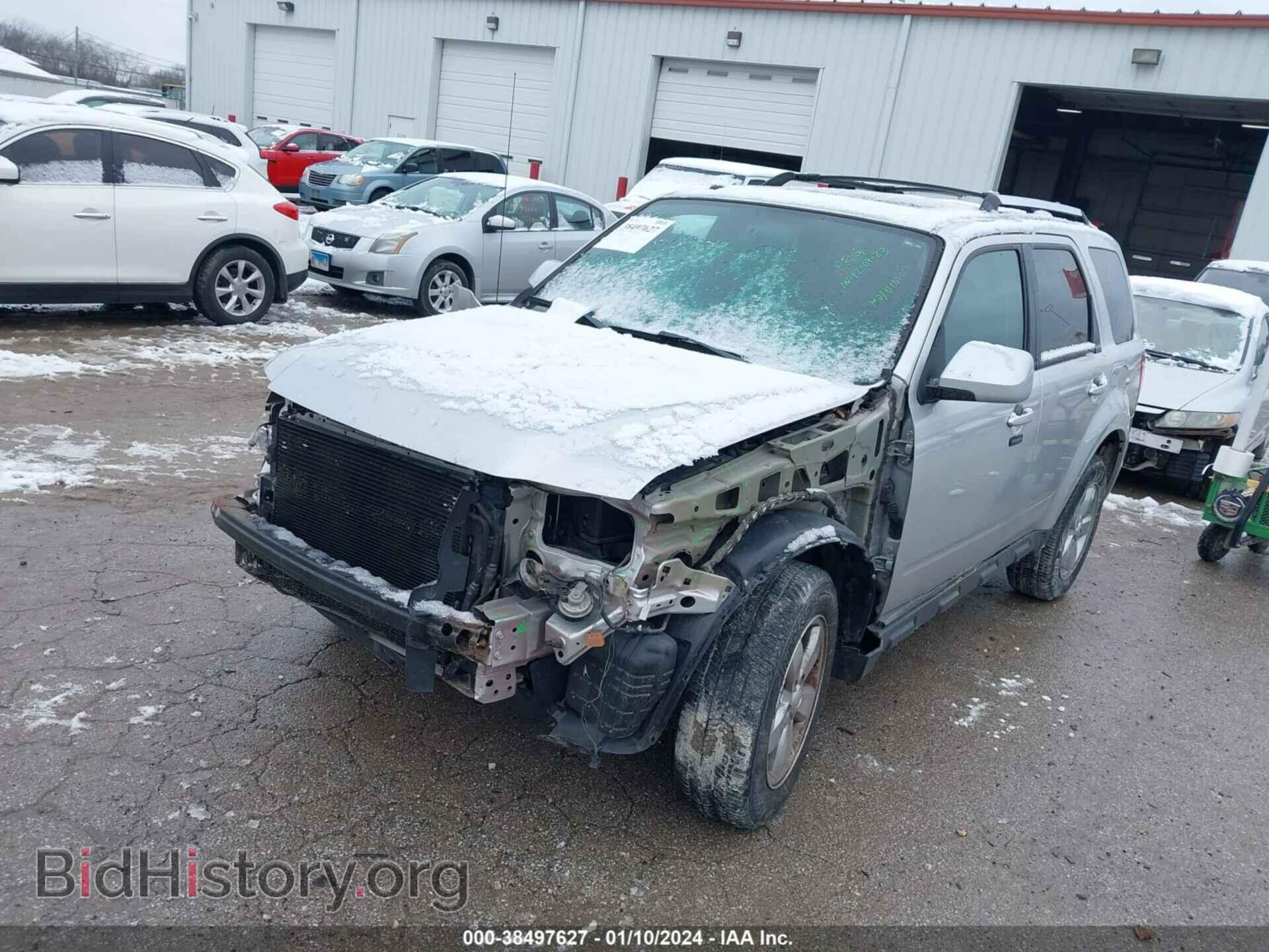2010 FORD ESCAPE - VIN: 1FMCU0E74AKD25307 - Фото 2