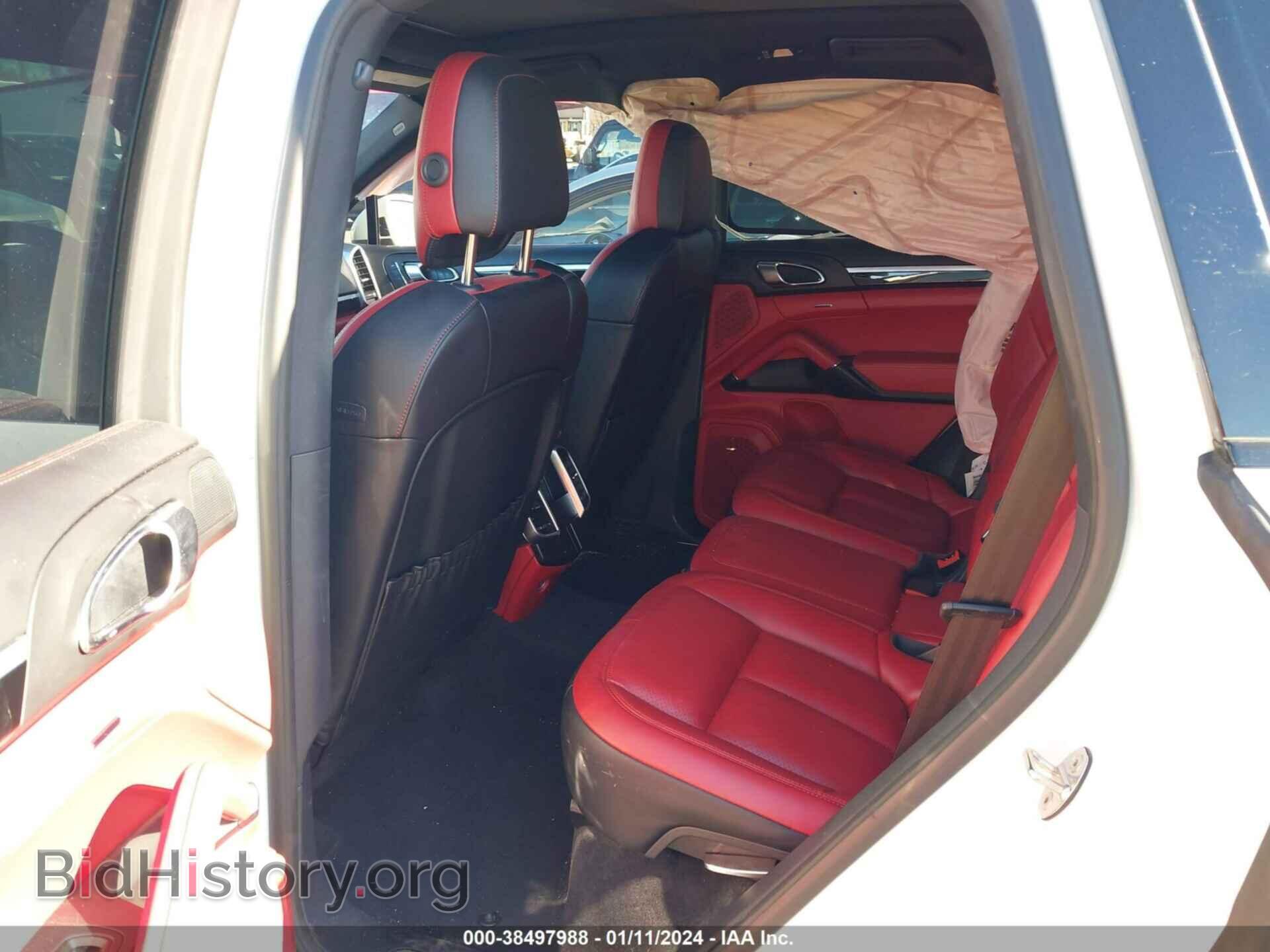 2017 PORSCHE CAYENNE - VIN: WP1AA2A2XHKA87160 - Фото 8