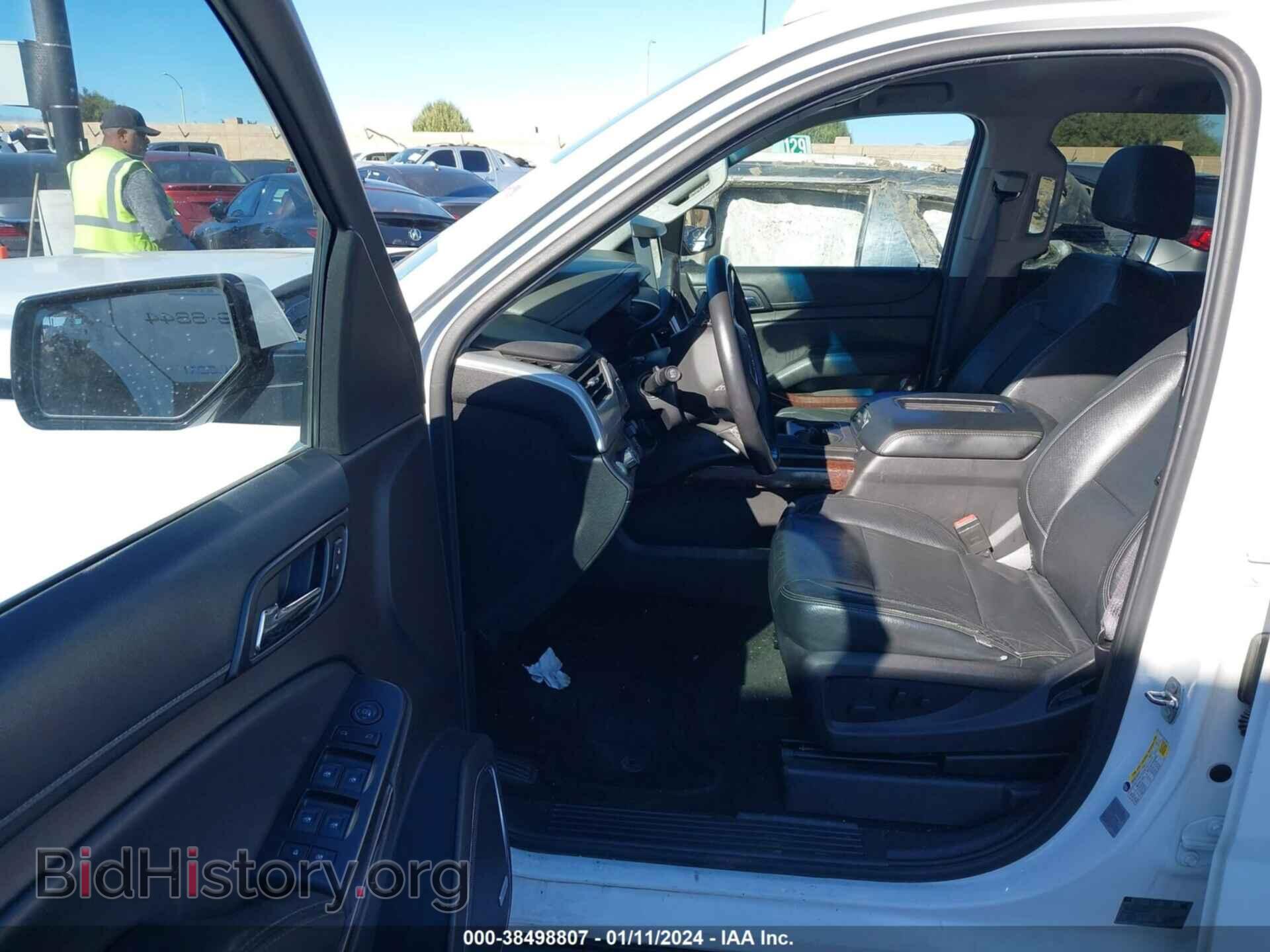 2016 GMC YUKON - VIN: 1GKS1AKC7GR382010 - Photo 5