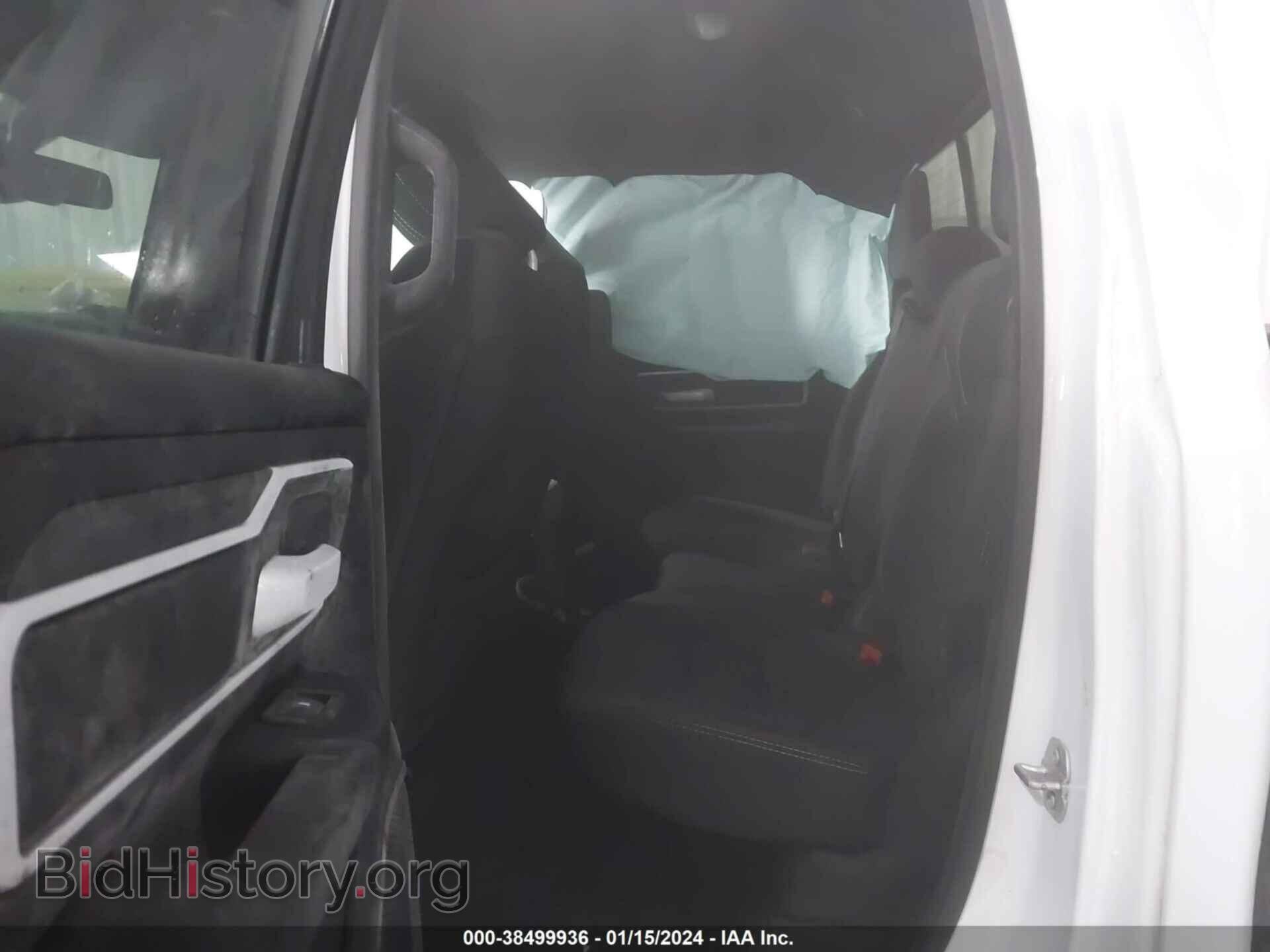 2019 RAM 1500 - VIN: 1C6SRFBT5KN657060 - Фото 8