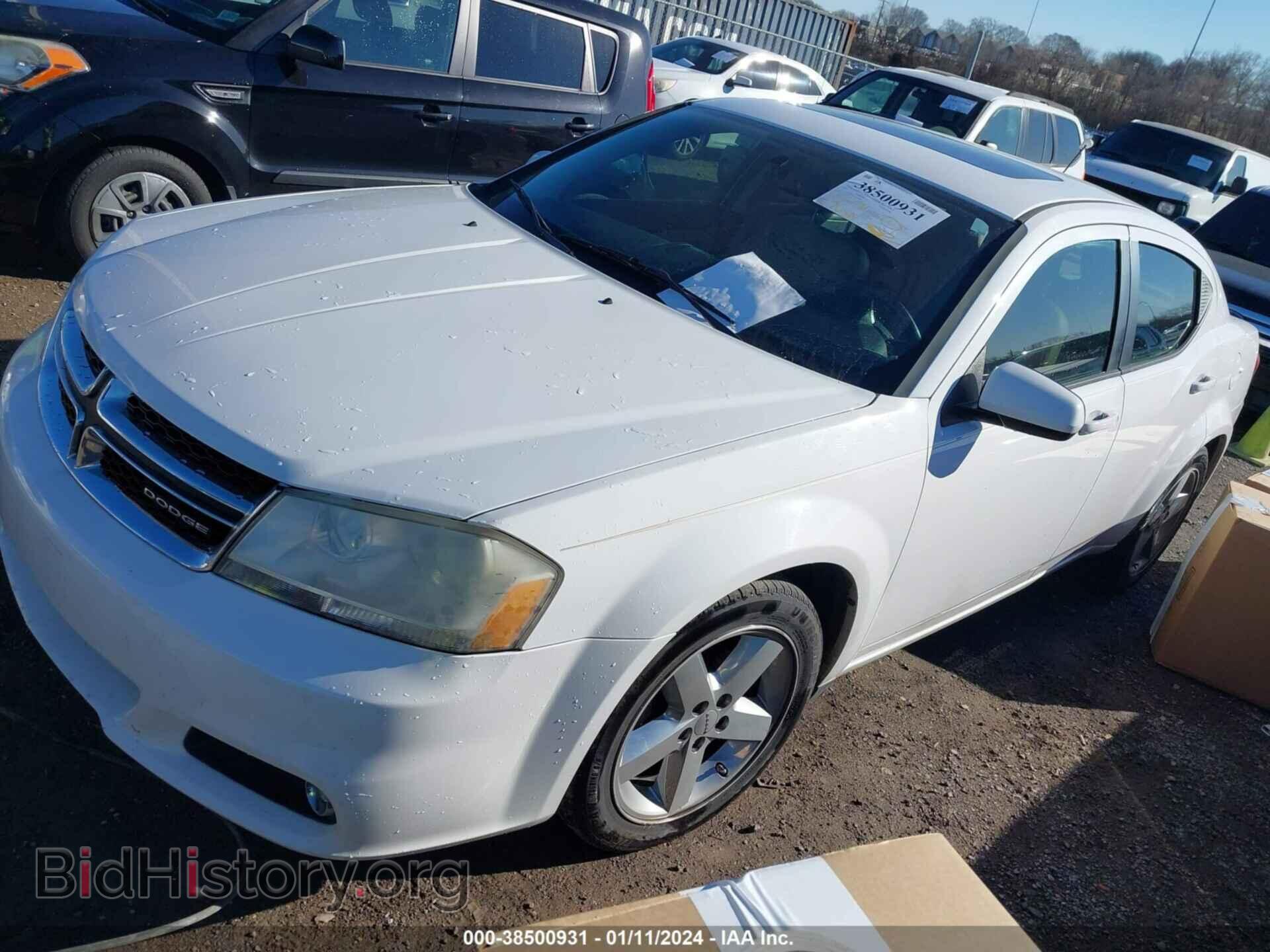 2011 DODGE AVENGER - VIN: 1B3BD2FG6BN548993 - Photo 2