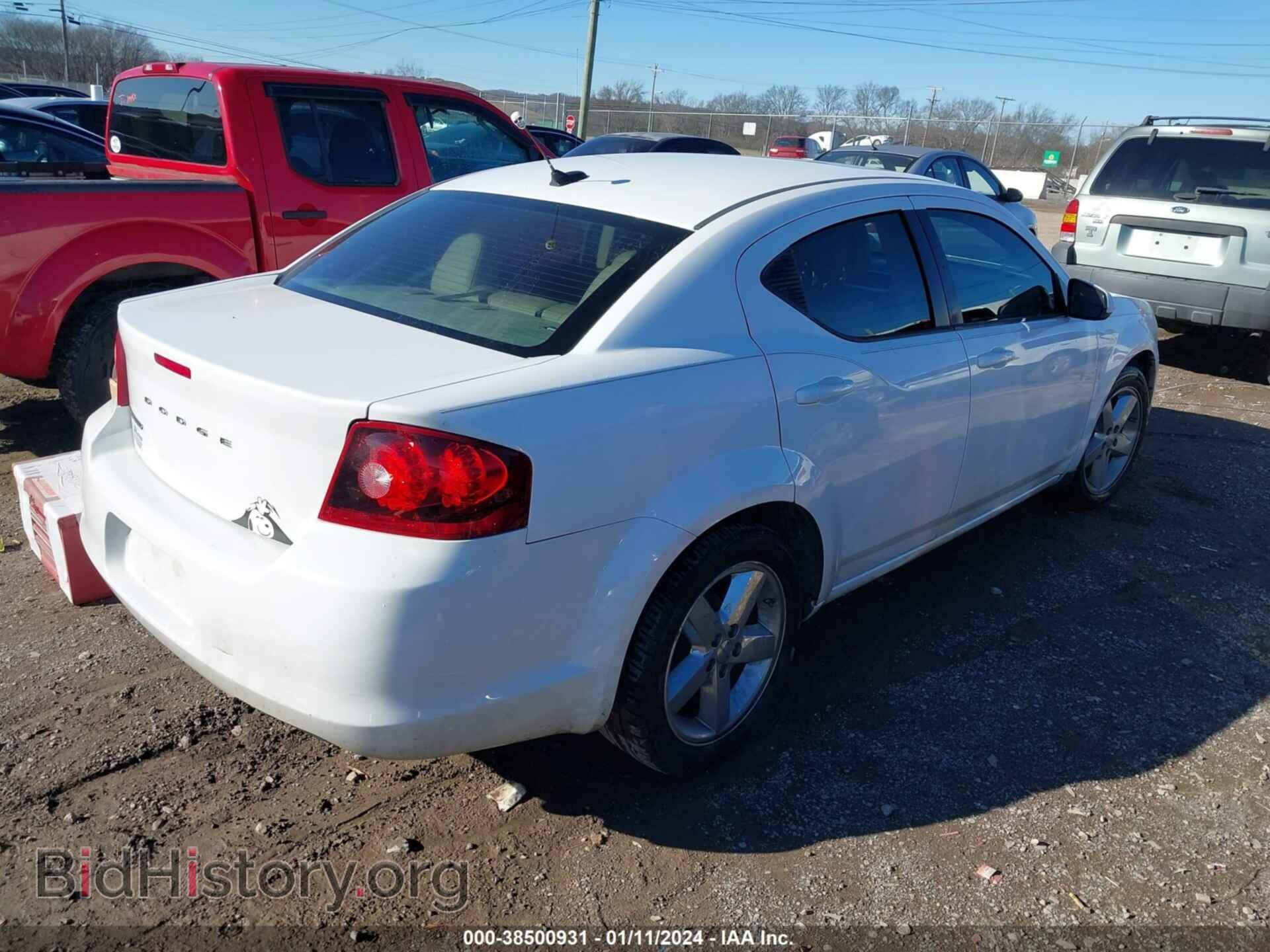 2011 DODGE AVENGER - VIN: 1B3BD2FG6BN548993 - Photo 4