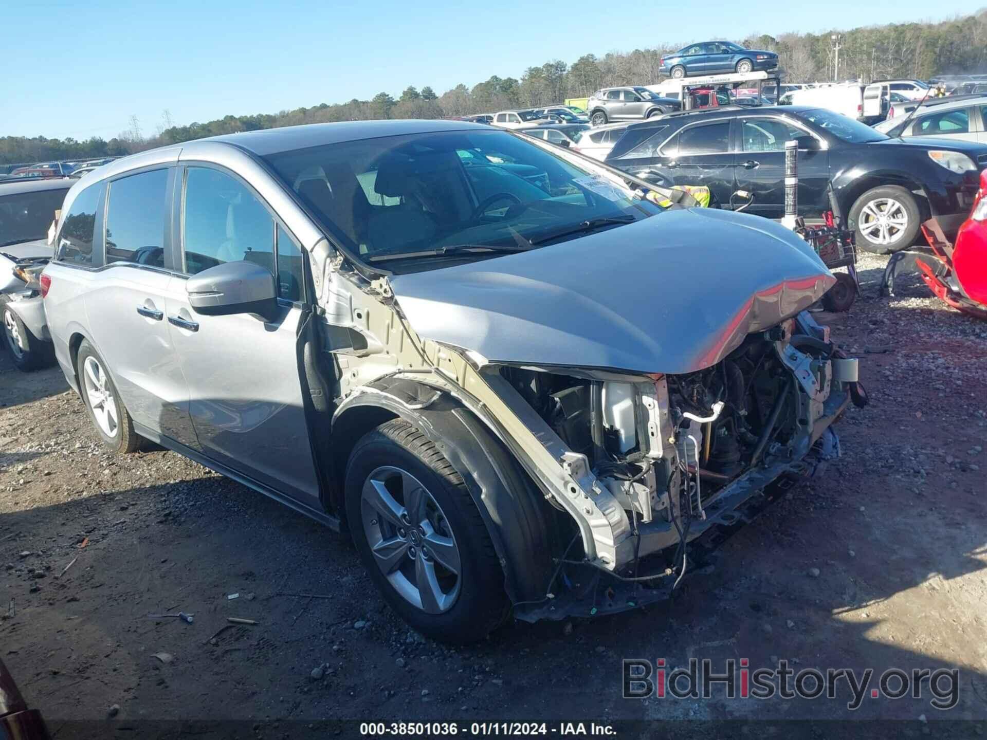 Photo 5FNRL6H77JB044177 - HONDA ODYSSEY 2018