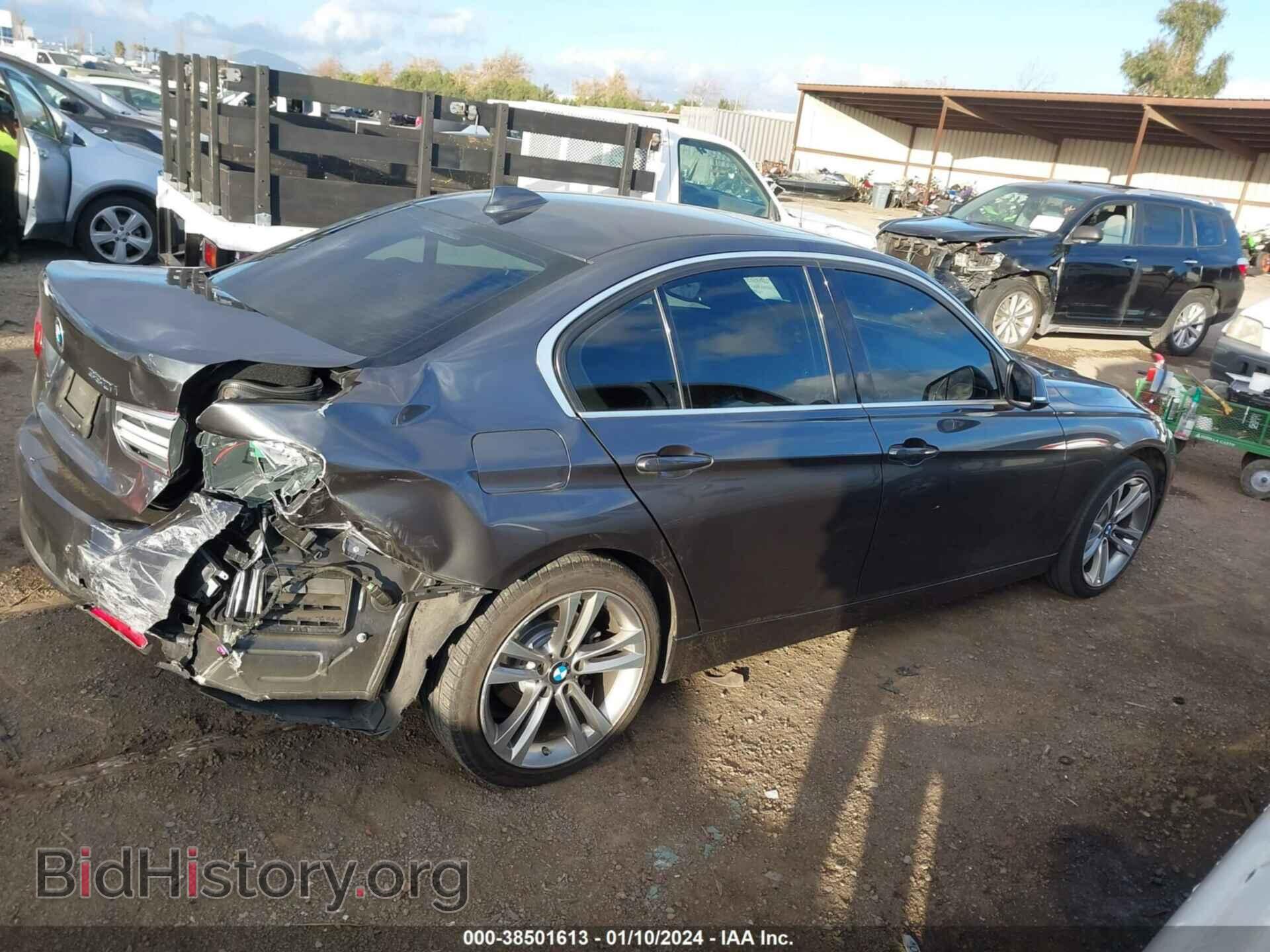 2018 BMW 330I - VIN: WBA8B9C52JEE82483 - Фото 13