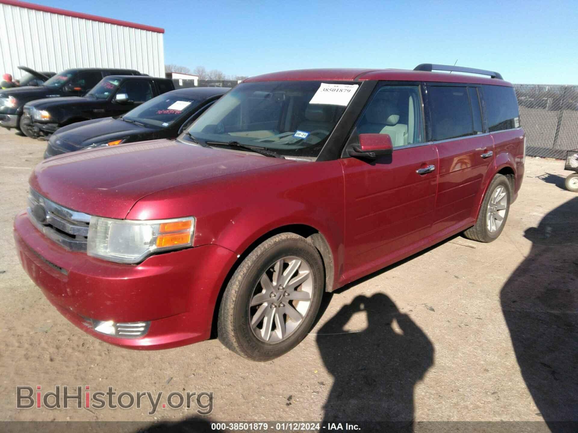 2011 FORD FLEX - VIN: 2FMGK5CC7BBD31960 - Photo 2