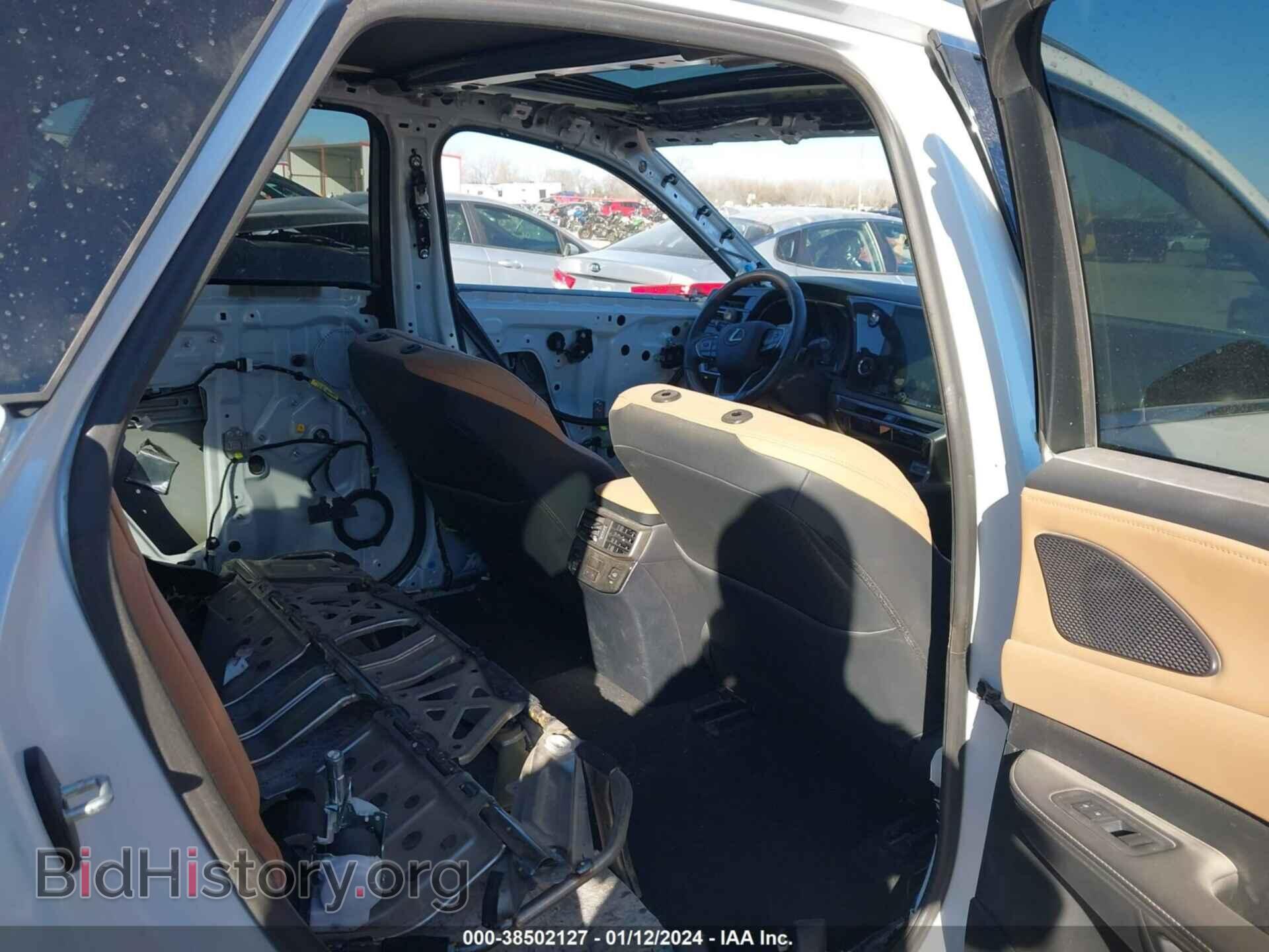 2023 LEXUS RX 350 - VIN: 2T2BAMBA2PC004176 - Photo 8