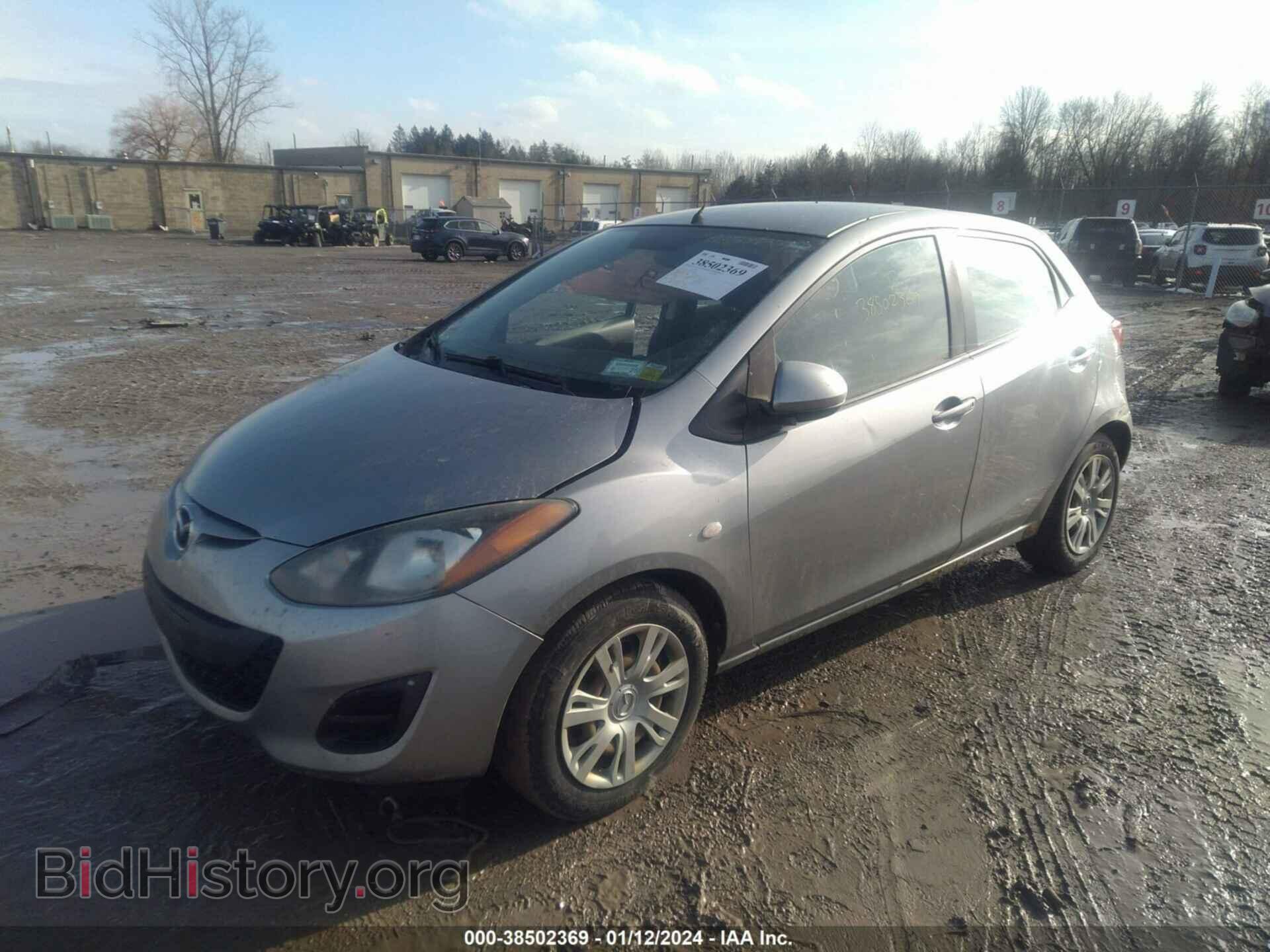 2012 MAZDA MAZDA2 - VIN: JM1DE1KY2C0136470 - Фото 2