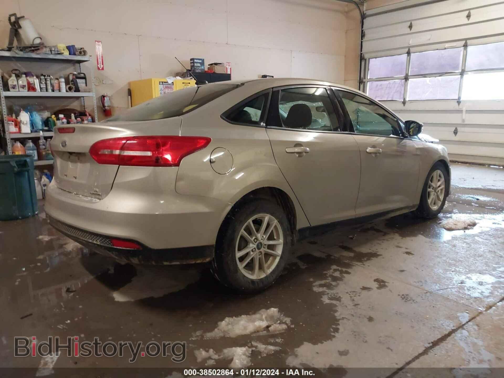 2016 FORD FOCUS - VIN: 1FADP3F2XGL365422 - Фото 4
