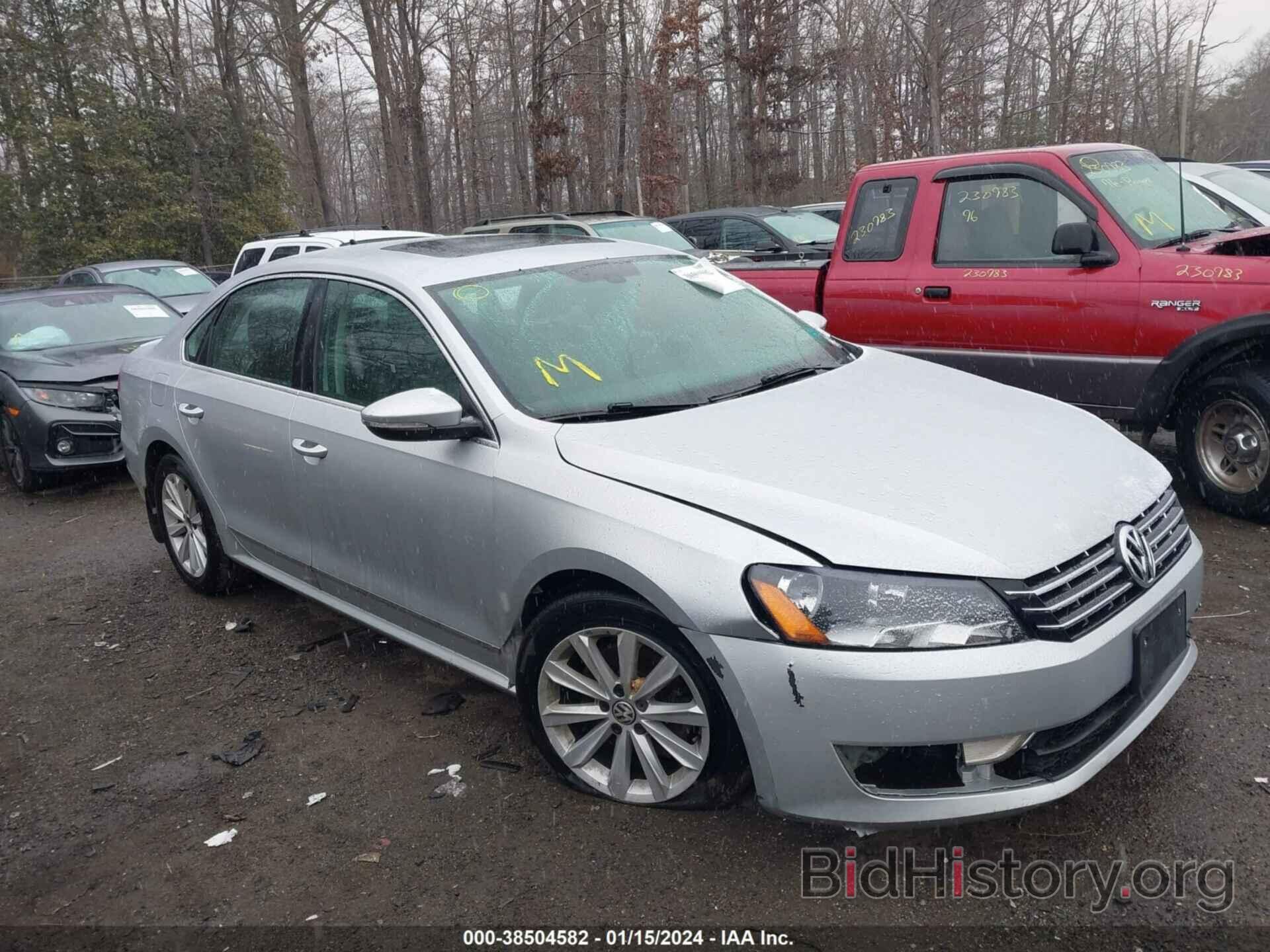 Photo 1VWCP7A36CC005634 - VOLKSWAGEN PASSAT 2012