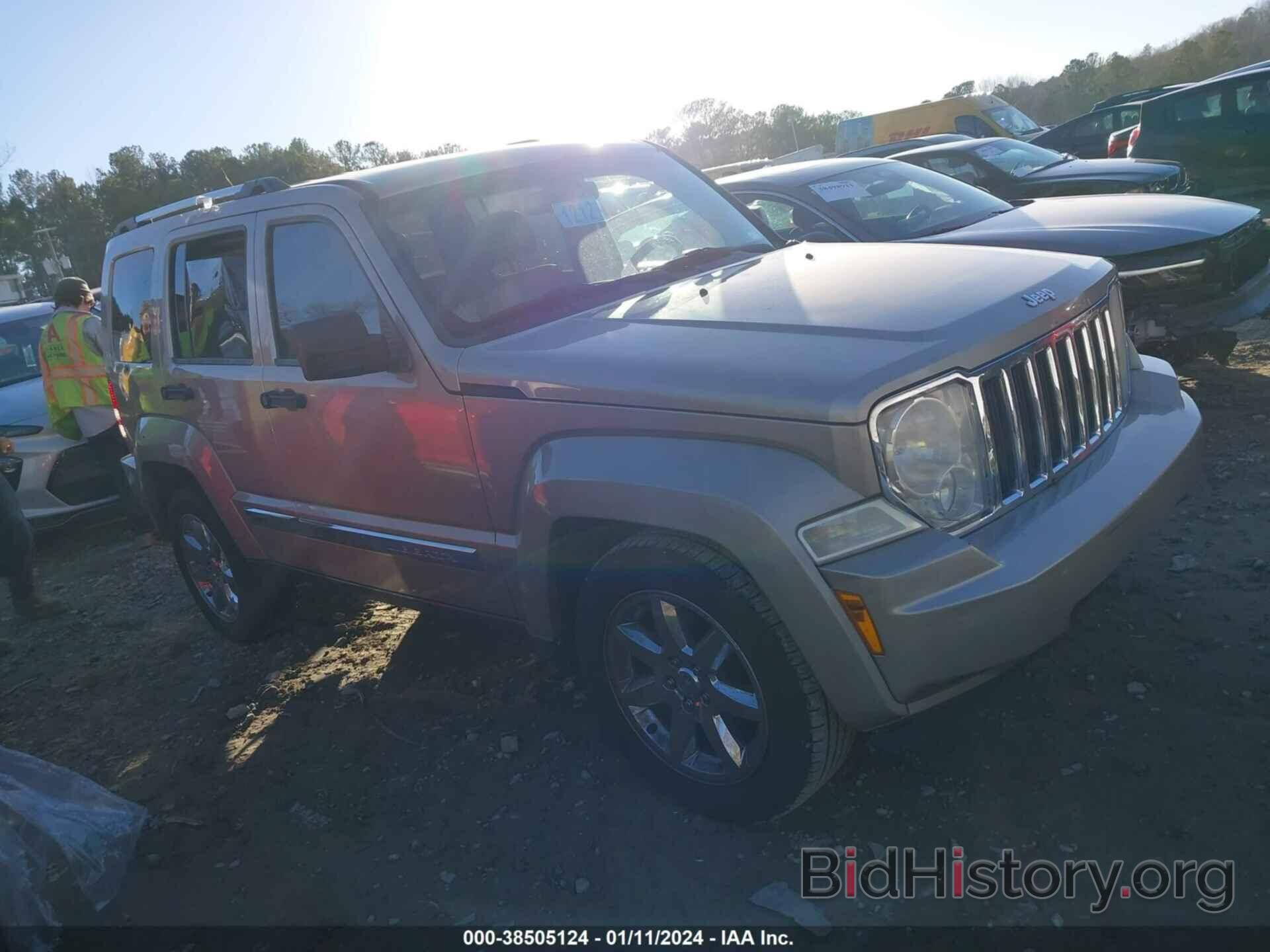 Photo 1J4PP5GK3BW586184 - JEEP LIBERTY 2011