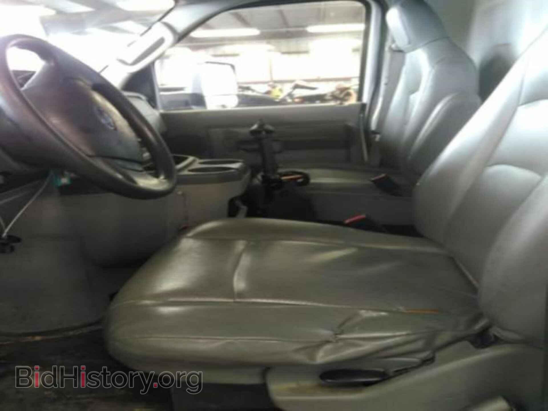 2011 FORD E-450 CUTAWAY - VIN: 1FDXE4FL2BDA30164 - Фото 3