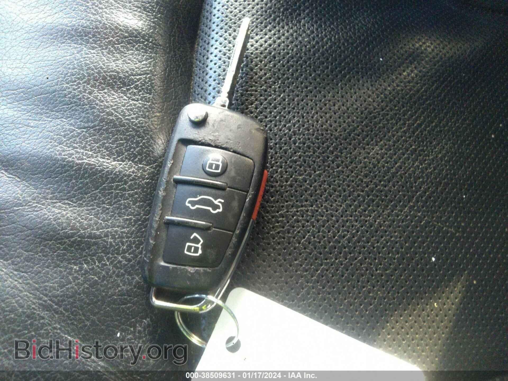 2012 AUDI Q7 - VIN: WA1WMAFE6CD005461 - Фото 11