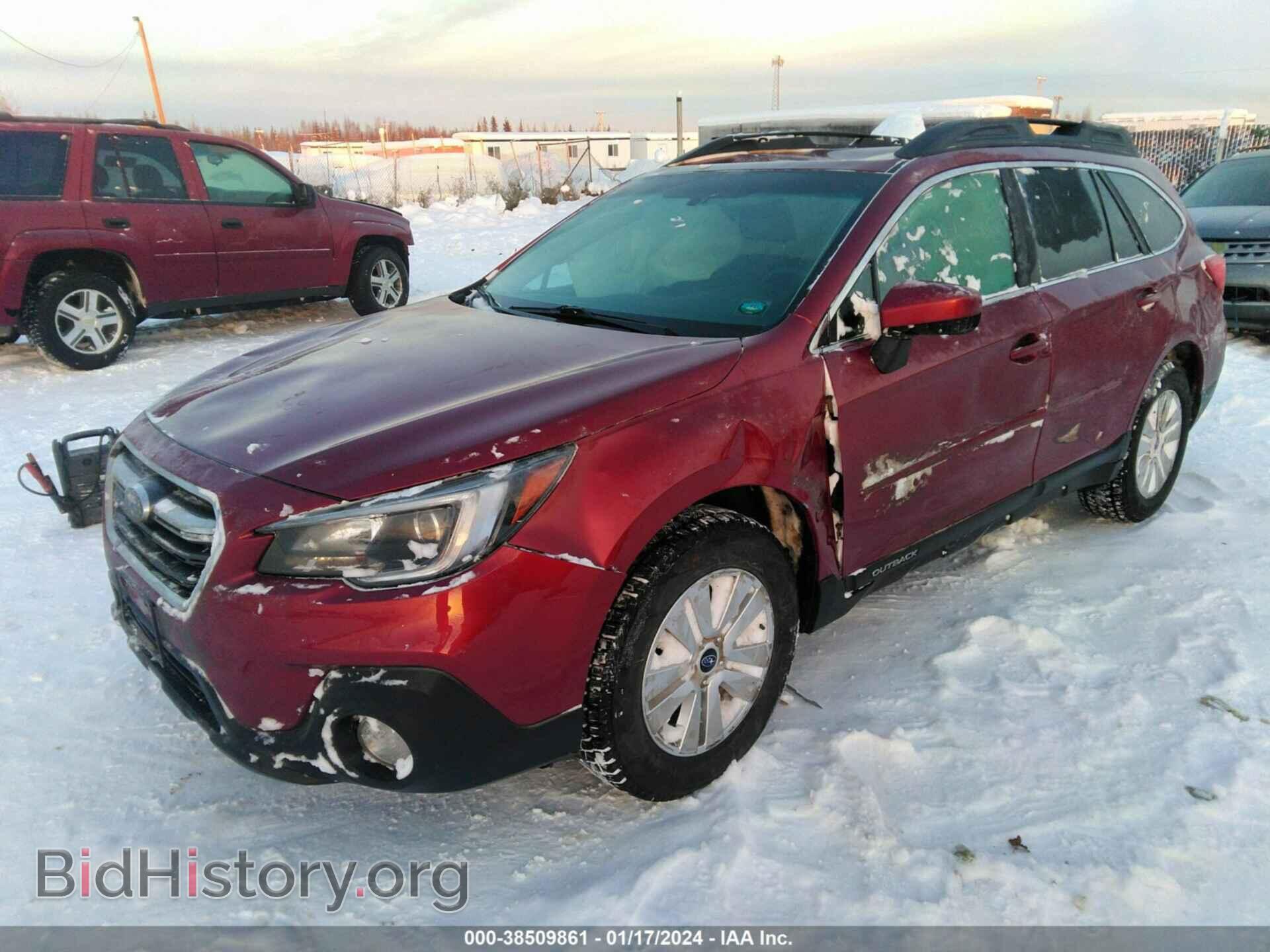 2018 SUBARU OUTBACK - VIN: 4S4BSACC4J3286848 - Фото 2