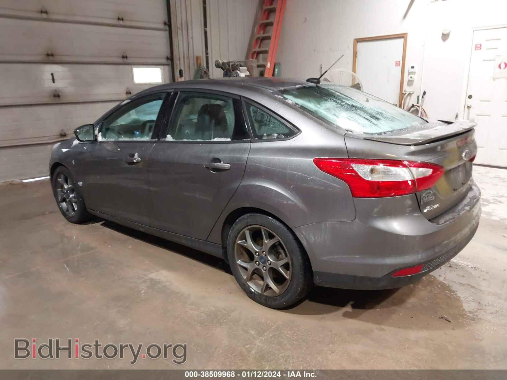 2014 FORD FOCUS - VIN: 1FADP3F21EL216801 - Фото 3