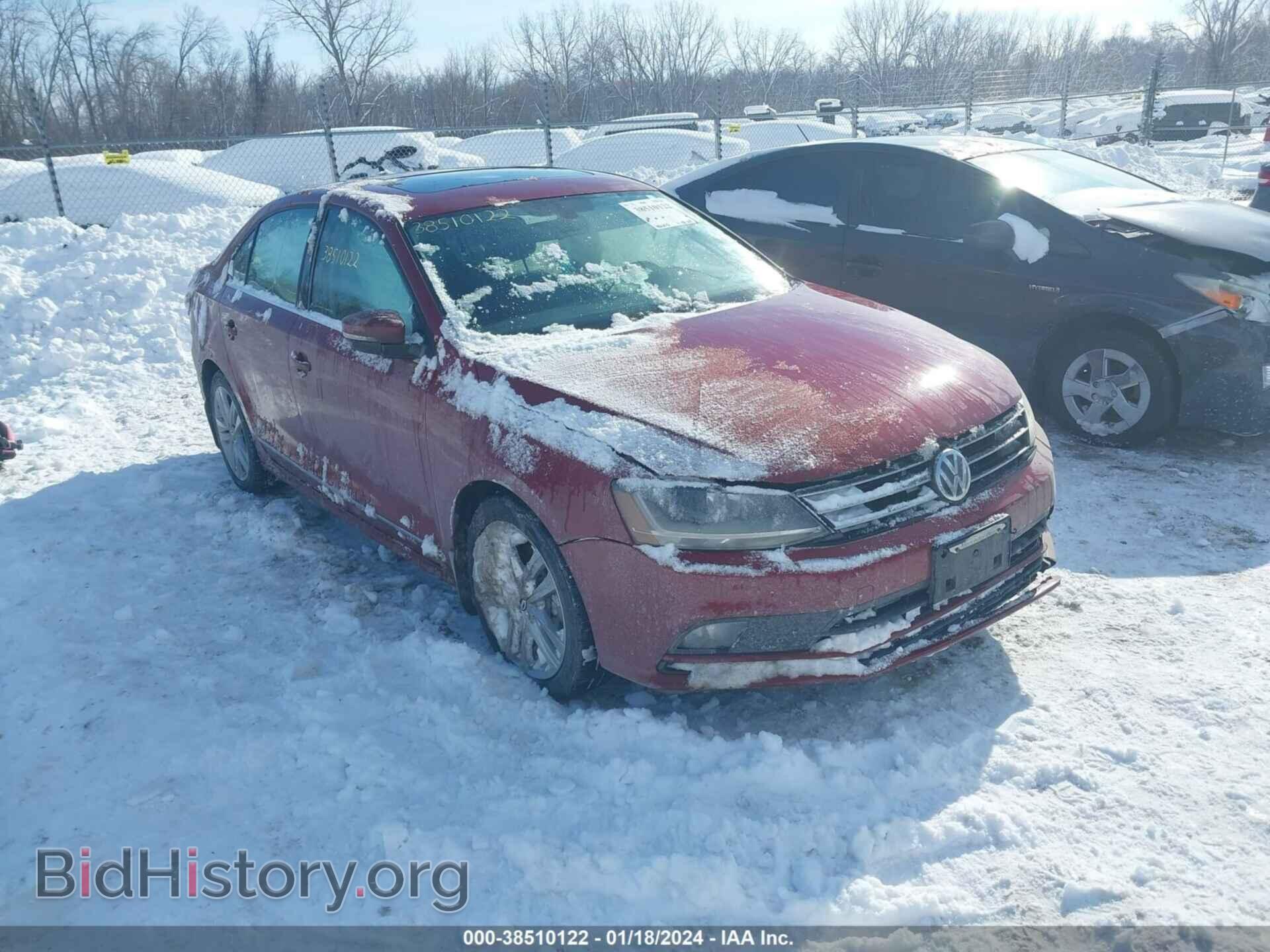 Фотография 3VWL17AJ1HM389070 - VOLKSWAGEN JETTA 2017