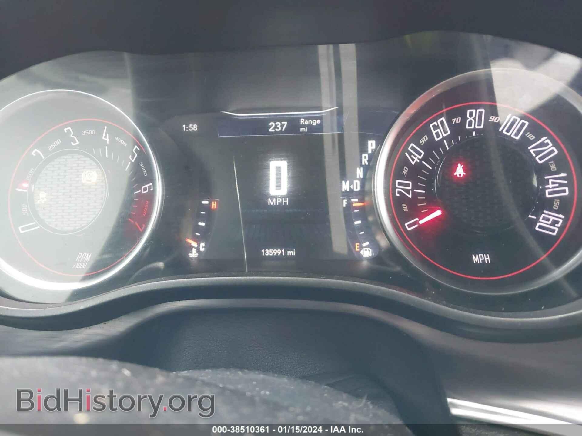 2017 DODGE CHALLENGER - VIN: 2C3CDZAG7HH573345 - Фото 7