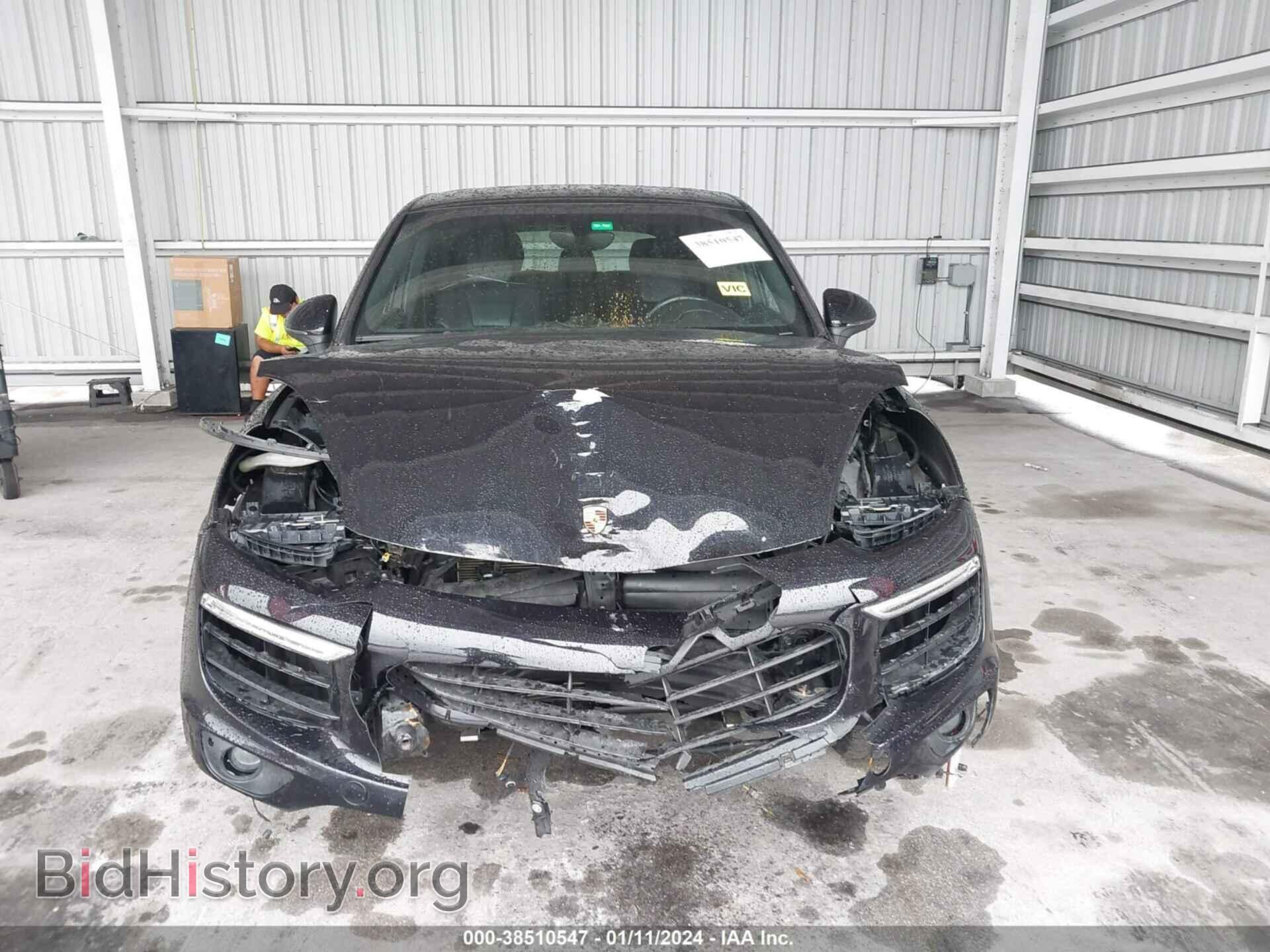2016 PORSCHE CAYENNE - VIN: WP1AA2A21GLA03624 - Photo 6