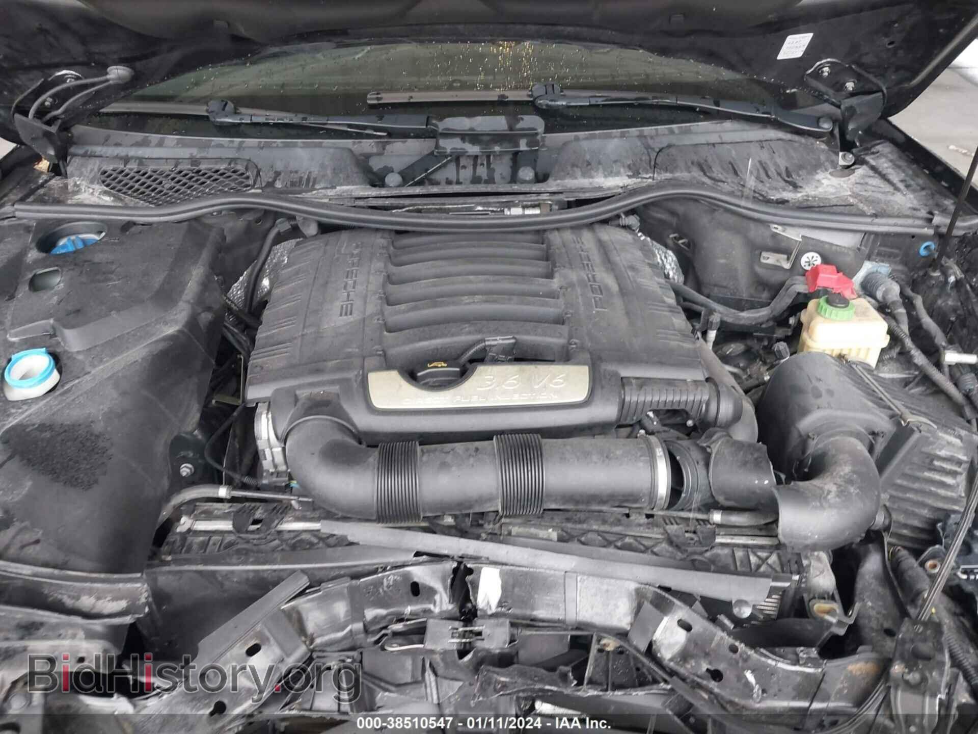 2016 PORSCHE CAYENNE - VIN: WP1AA2A21GLA03624 - Photo 10