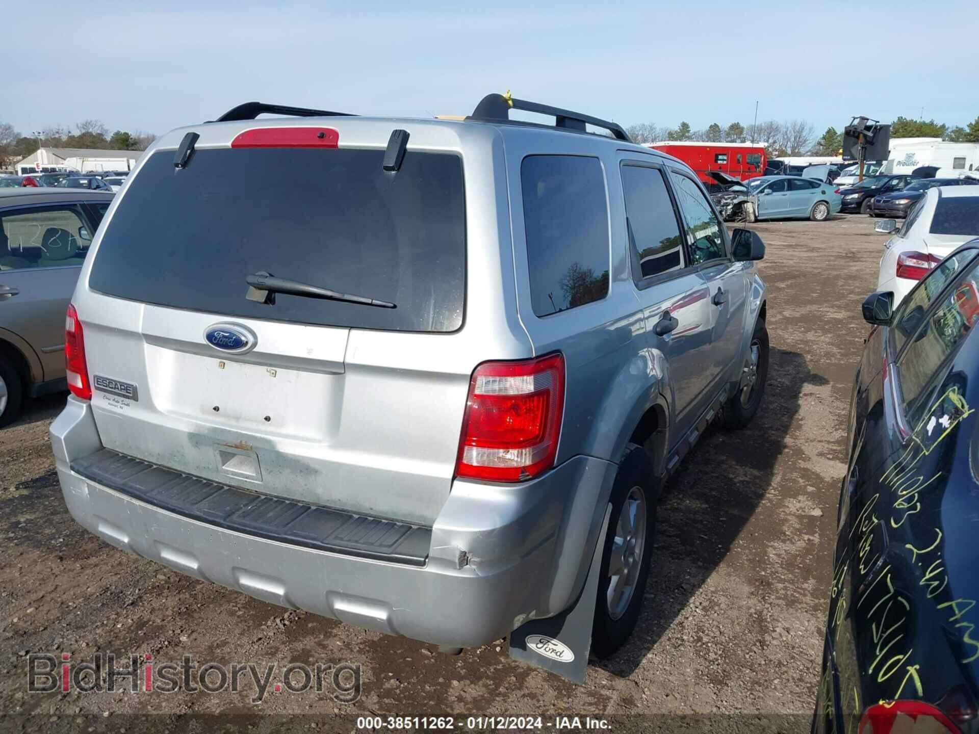 2010 FORD ESCAPE - VIN: 1FMCU9D74AKA88307 - Фото 4