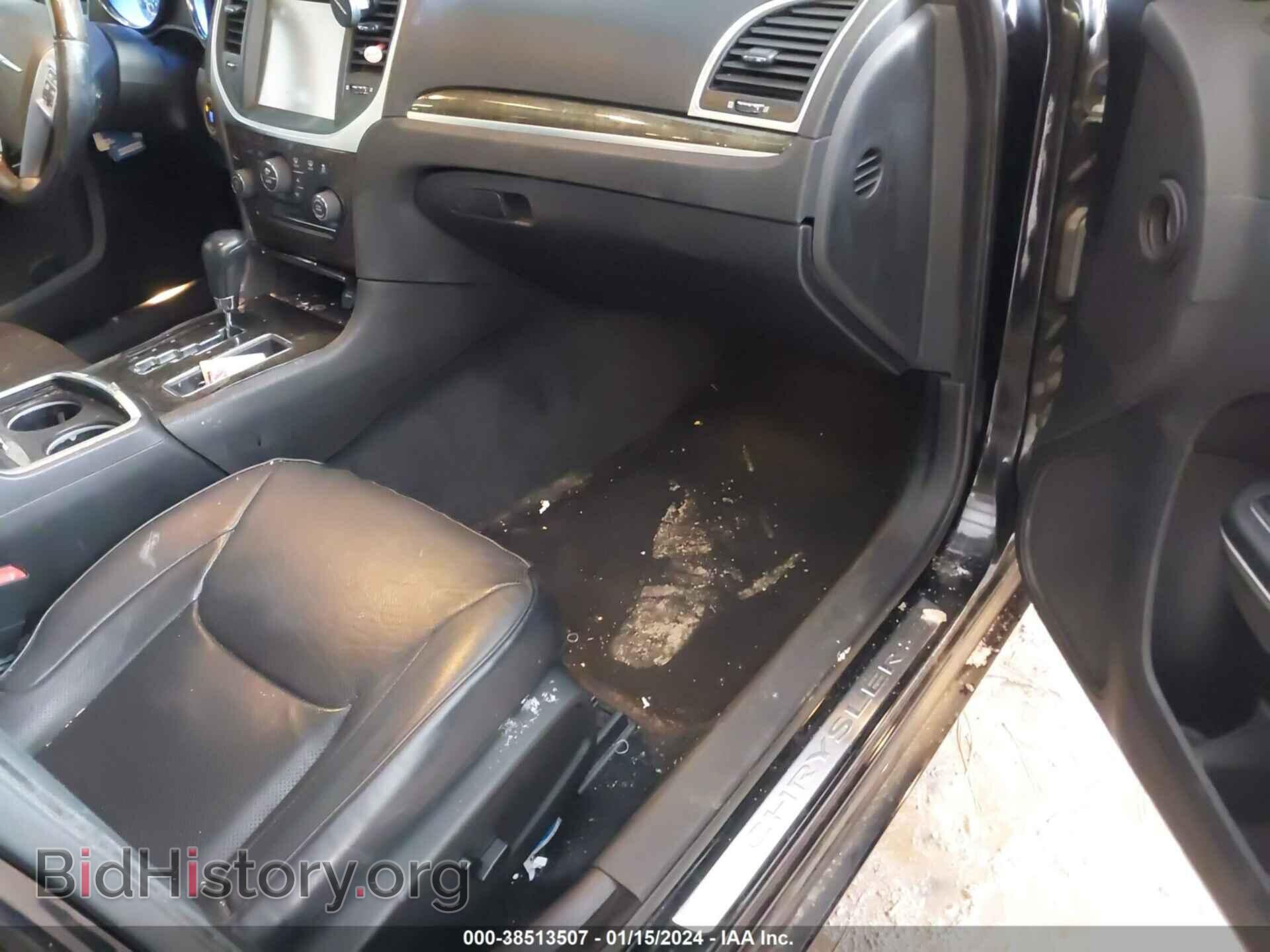 2012 CHRYSLER 300C - VIN: 2C3CCAET6CH147019 - Фото 5