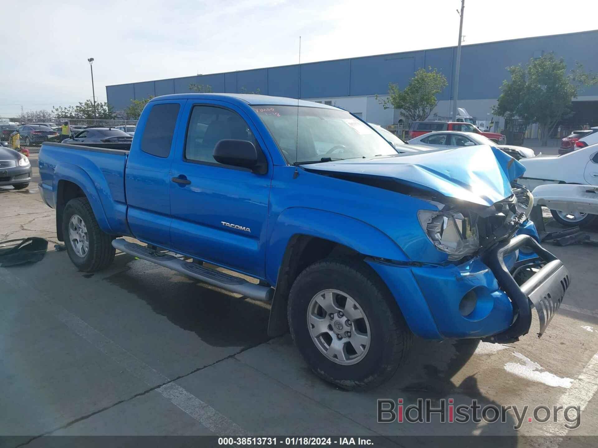 Photo 5TFTX4GN9BX001773 - TOYOTA TACOMA 2011