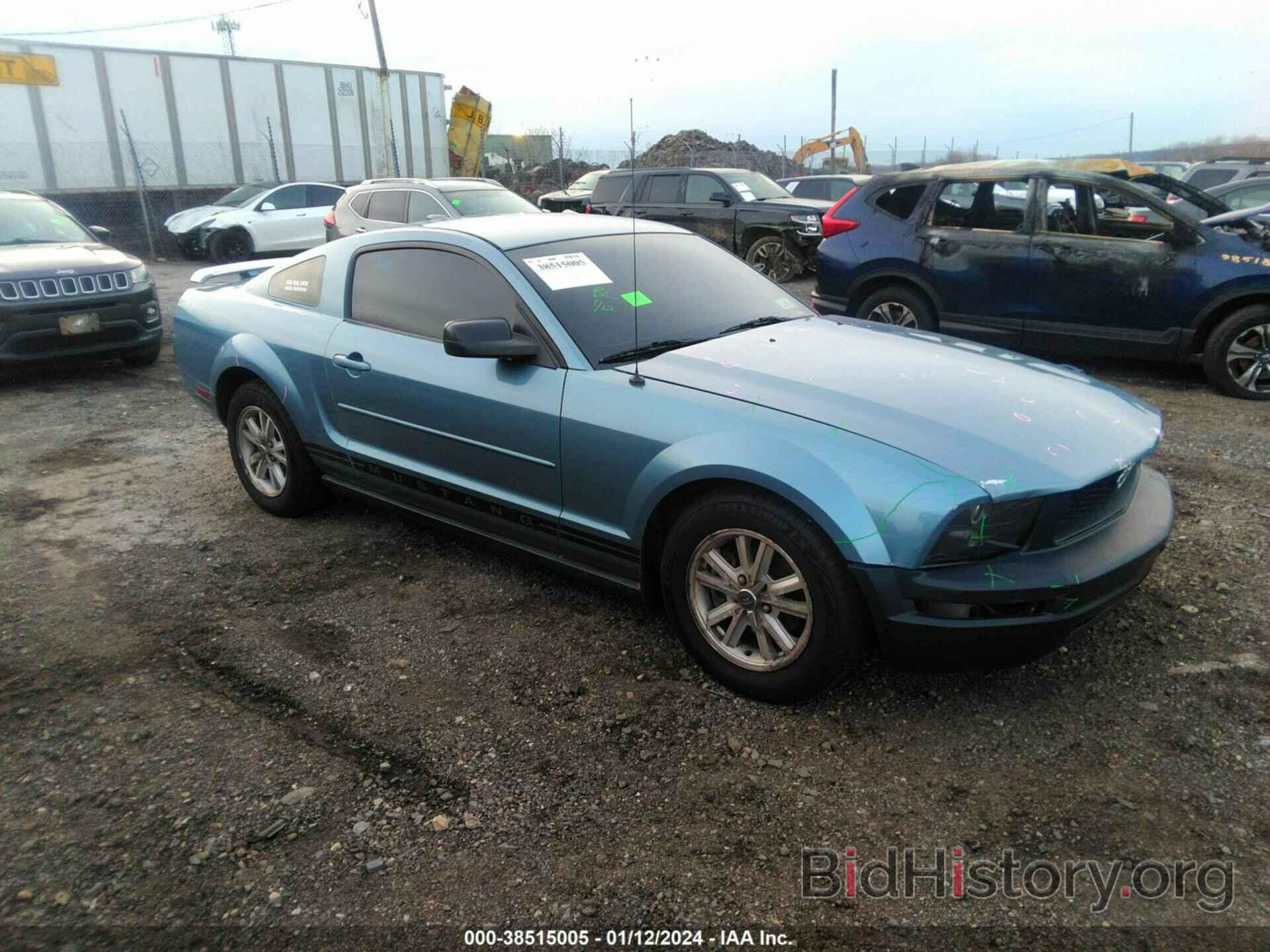 Photo 1ZVFT80N765160039 - FORD MUSTANG 2006
