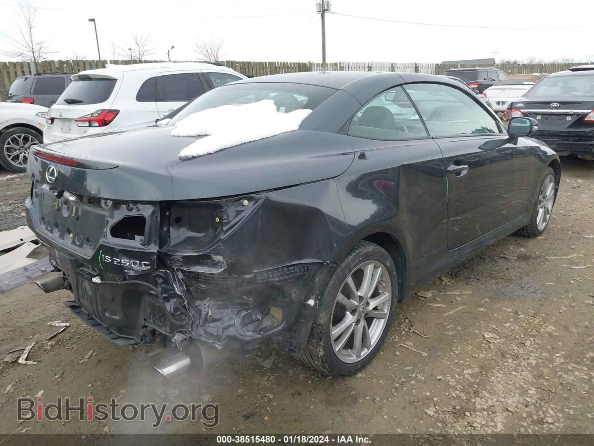 2011 LEXUS IS 250C - VIN: JTHFF2C29B2518468 - Фото 4