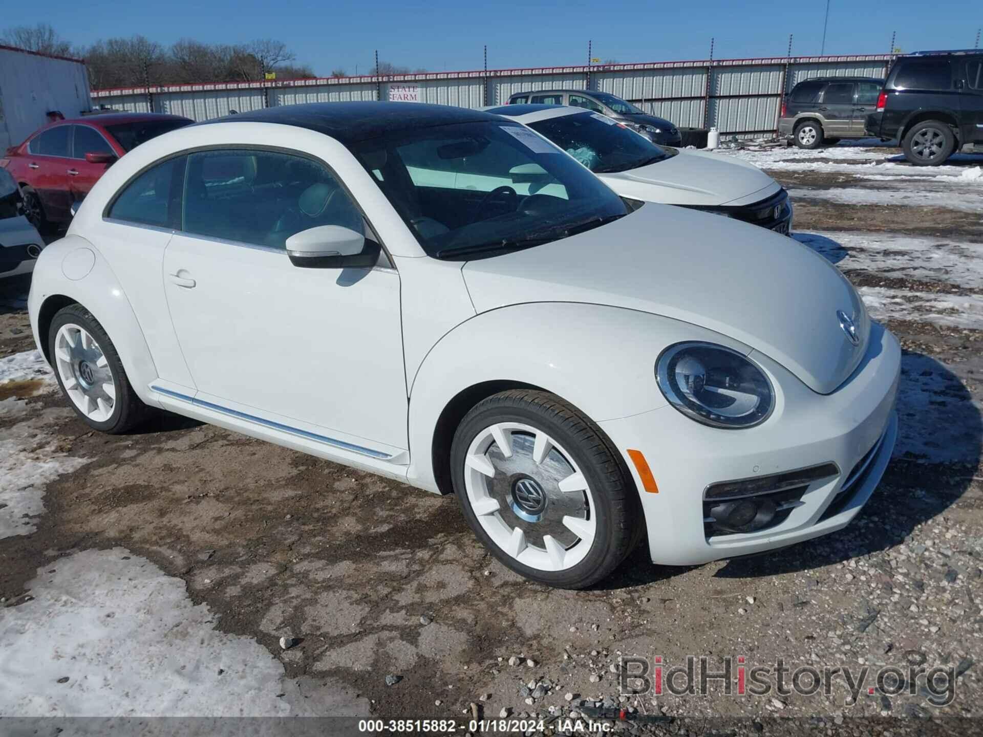 Photo 3VWFD7AT3KM701015 - VOLKSWAGEN BEETLE 2019