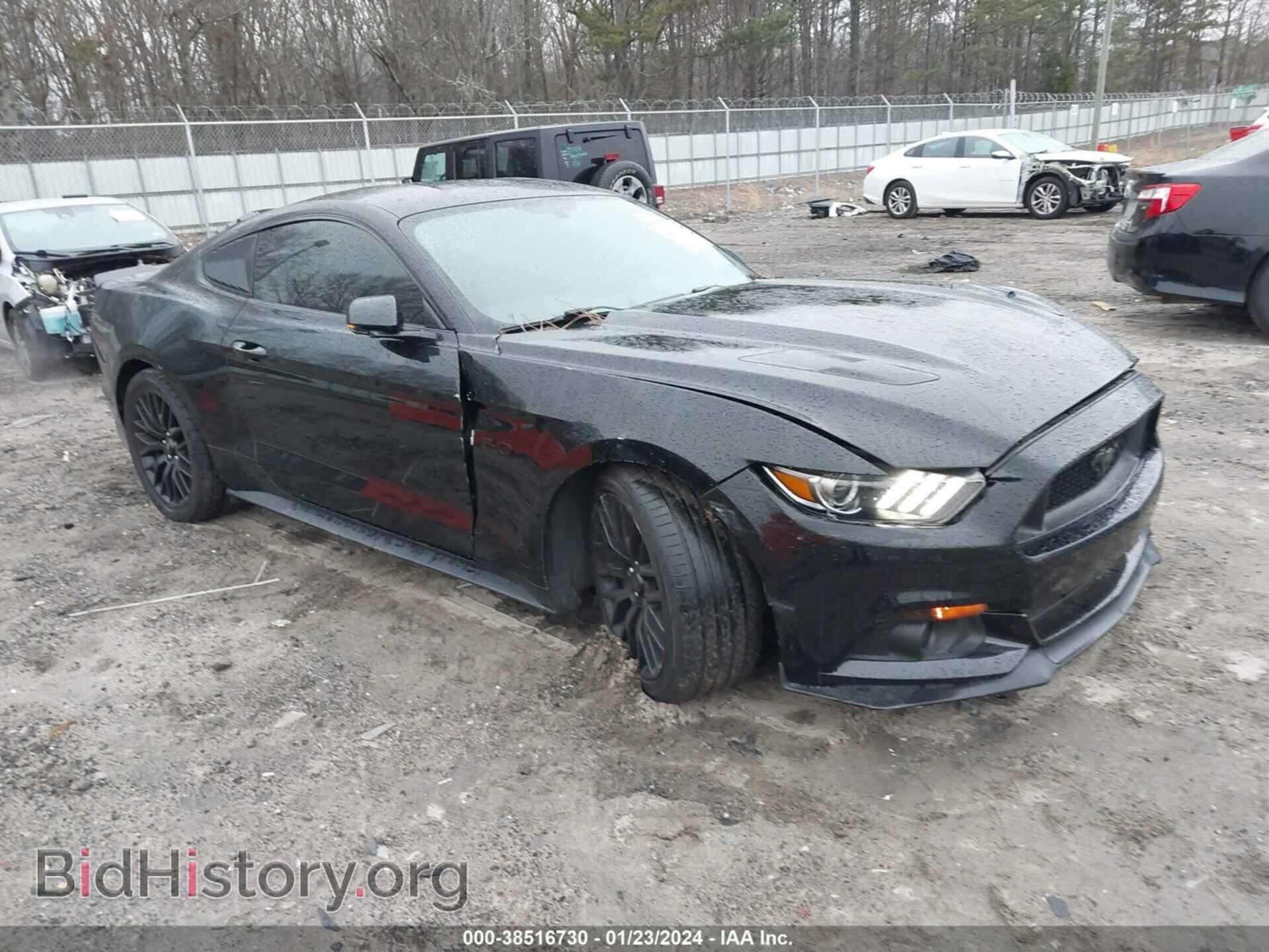 Photo 1FA6P8CF6H5285120 - FORD MUSTANG 2017