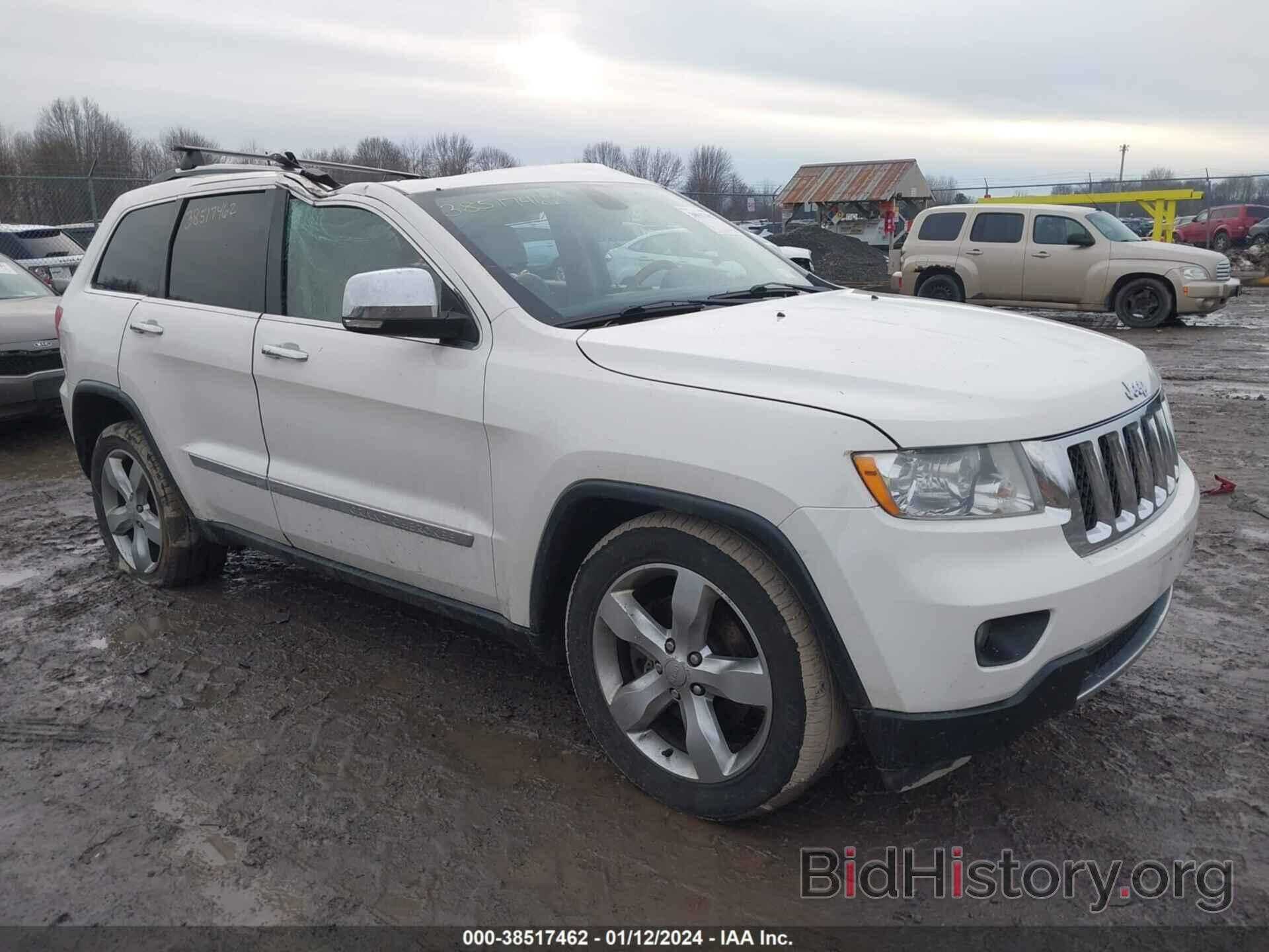 Photo 1J4RR6GT0BC512398 - JEEP GRAND CHEROKEE 2011